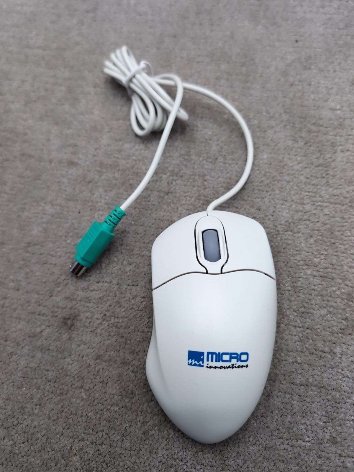 VTG Micro Innovations  KB940C White Wired Mouse Brand New
