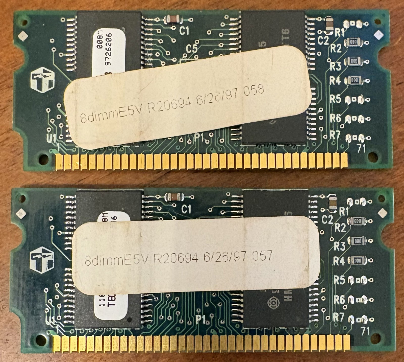 Vintage TechWorks STI-DIMM/8 Rev E5V  11819-0001 Memory Modules SHIPS 06/1997