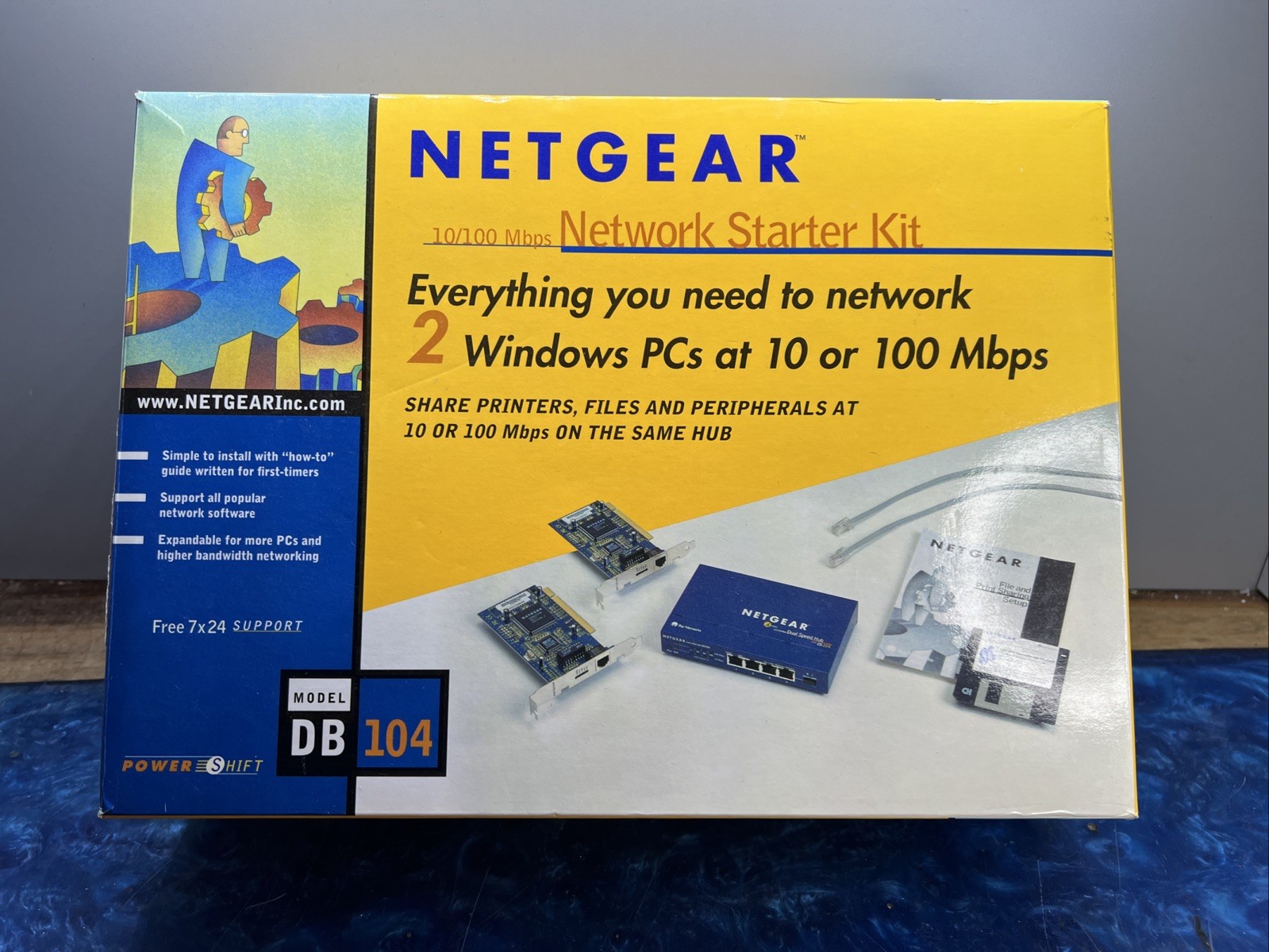NEW 1998 Vintage PC Netgear Network starter kit DB-104 10/100 Mbps