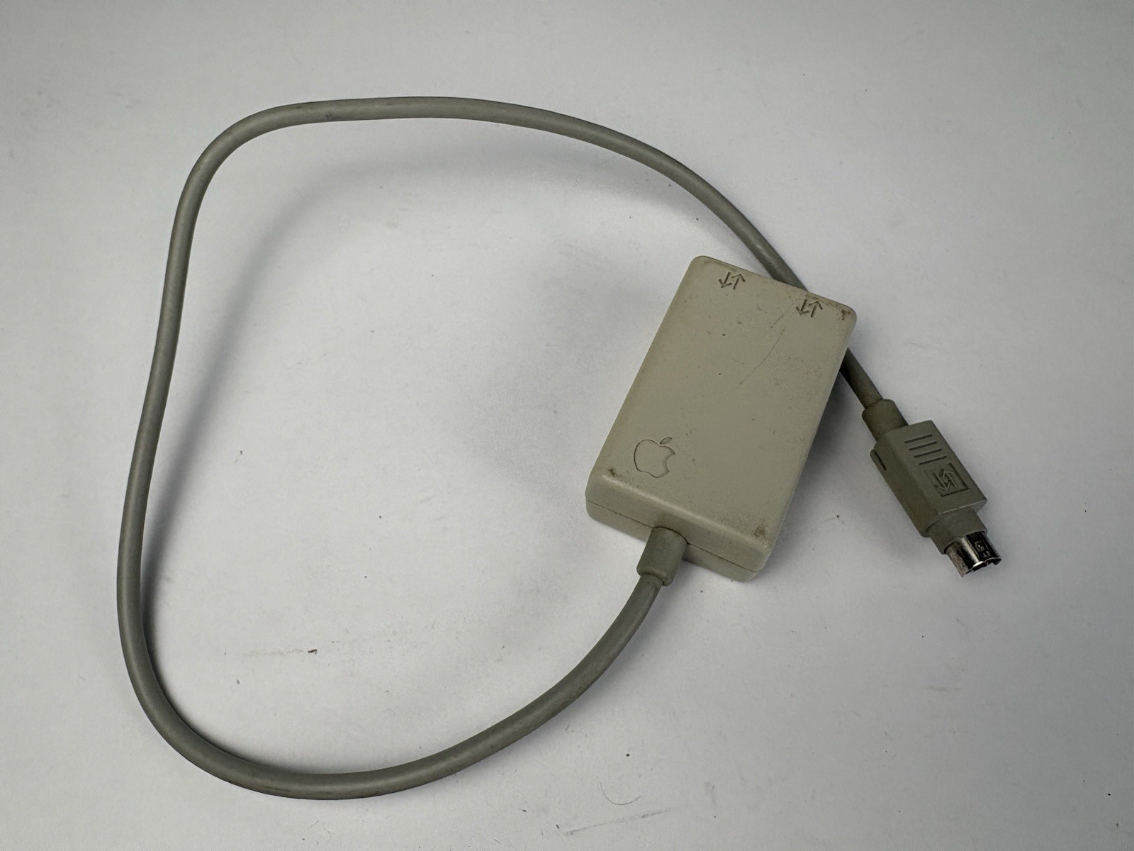 Apple M2068 LocalTalk Locking Connector Din 8 Box Macintosh