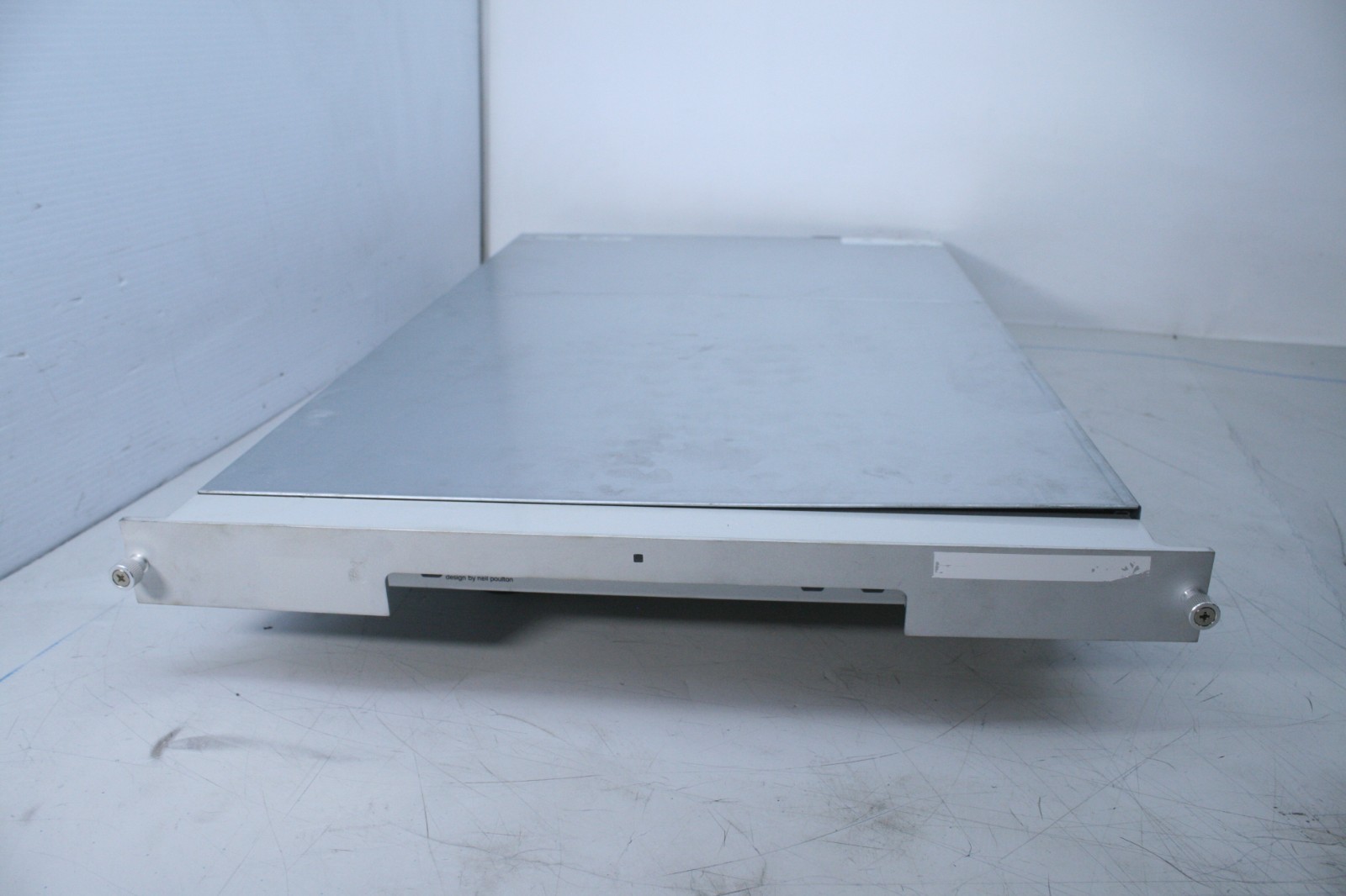 LACIE 8BAY LFF  RACK STORAGE ARRAY RAID. THUNDERBOLT 2 NO HDDS  (T7-A17)