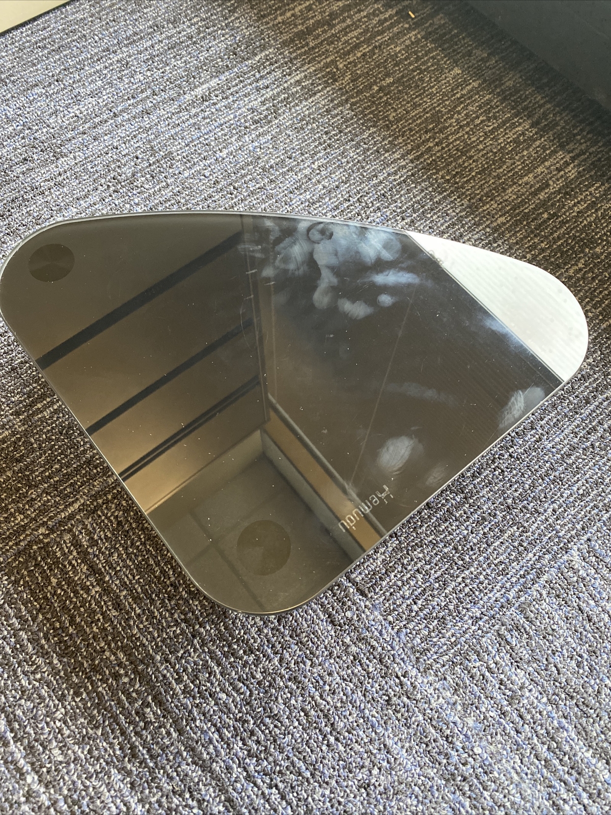 HEMUDU black Tempered Glass Computer Monitor Riser/Triangle Desktop Corner Stand