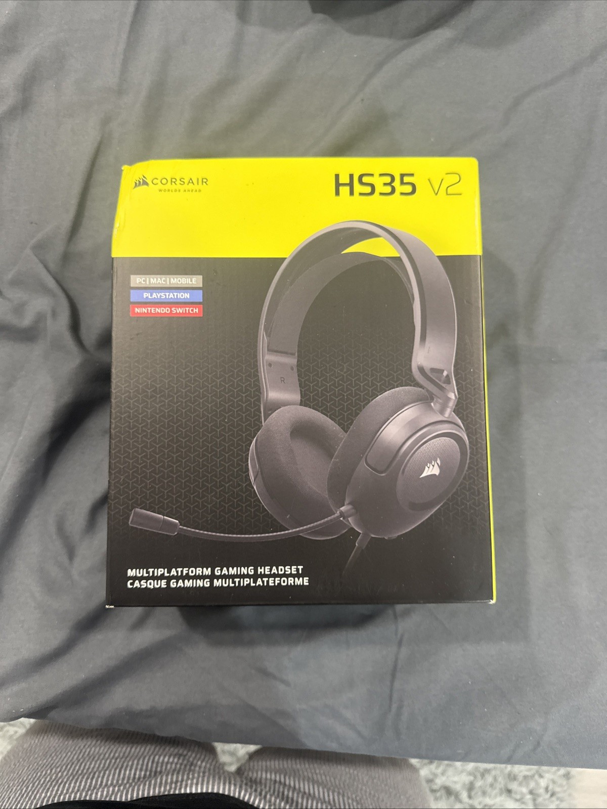 Corsair HS35 V2 Multi Platform Wired Gaming Headset New In Box