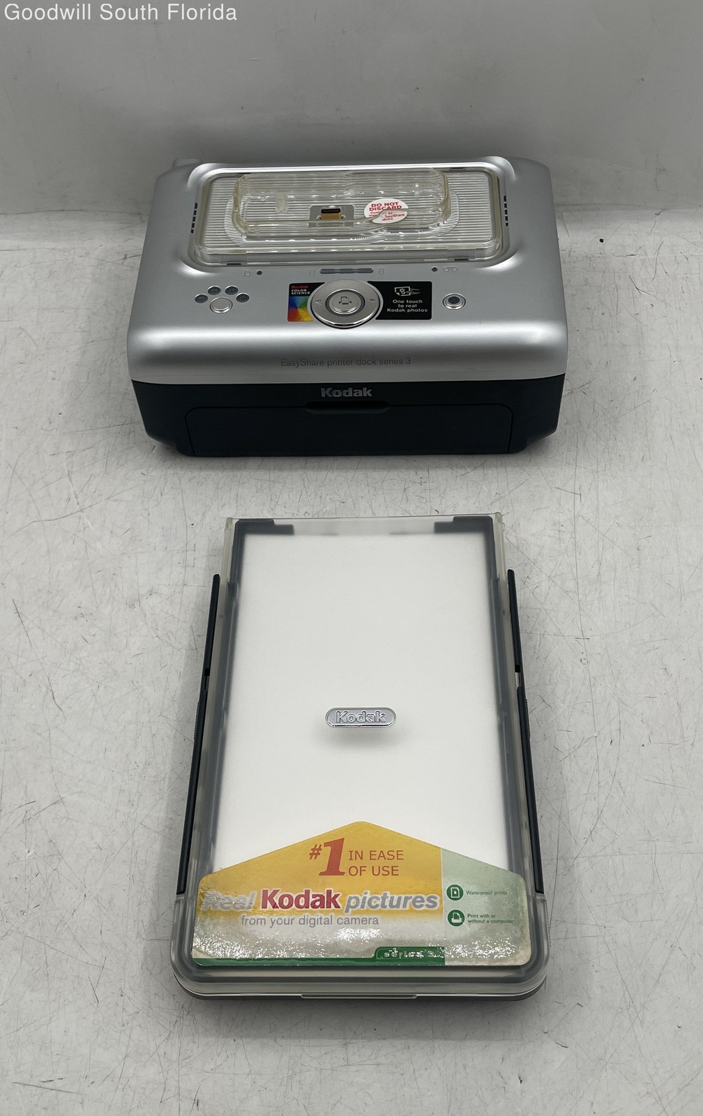 Kodak EasyShare Dock Series 3 Silver Black Photo Printer With Bag Not Tested
