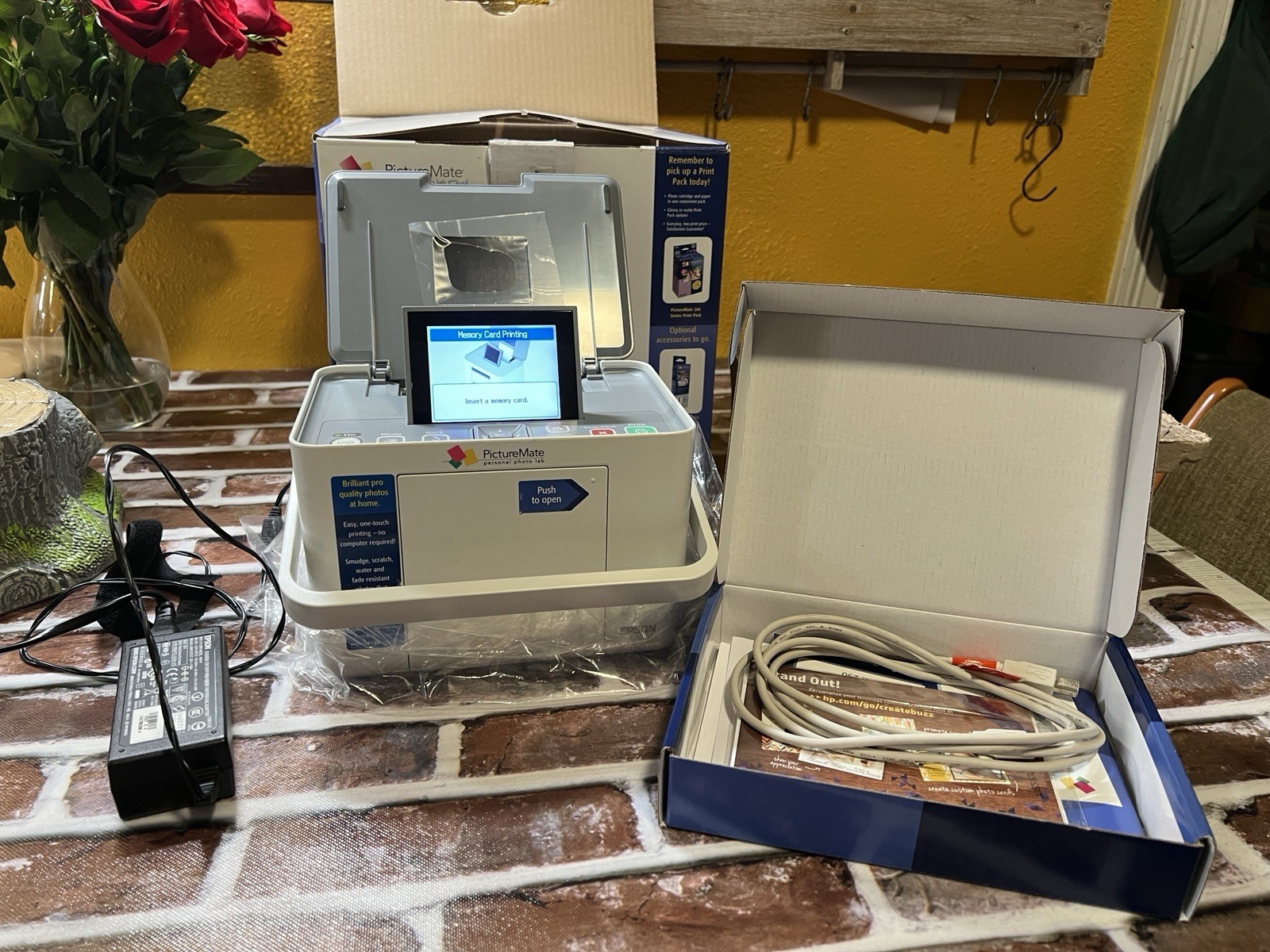 Epson PictureMate PM 260 Personal Photo Lab Dash Digital Portable Printer