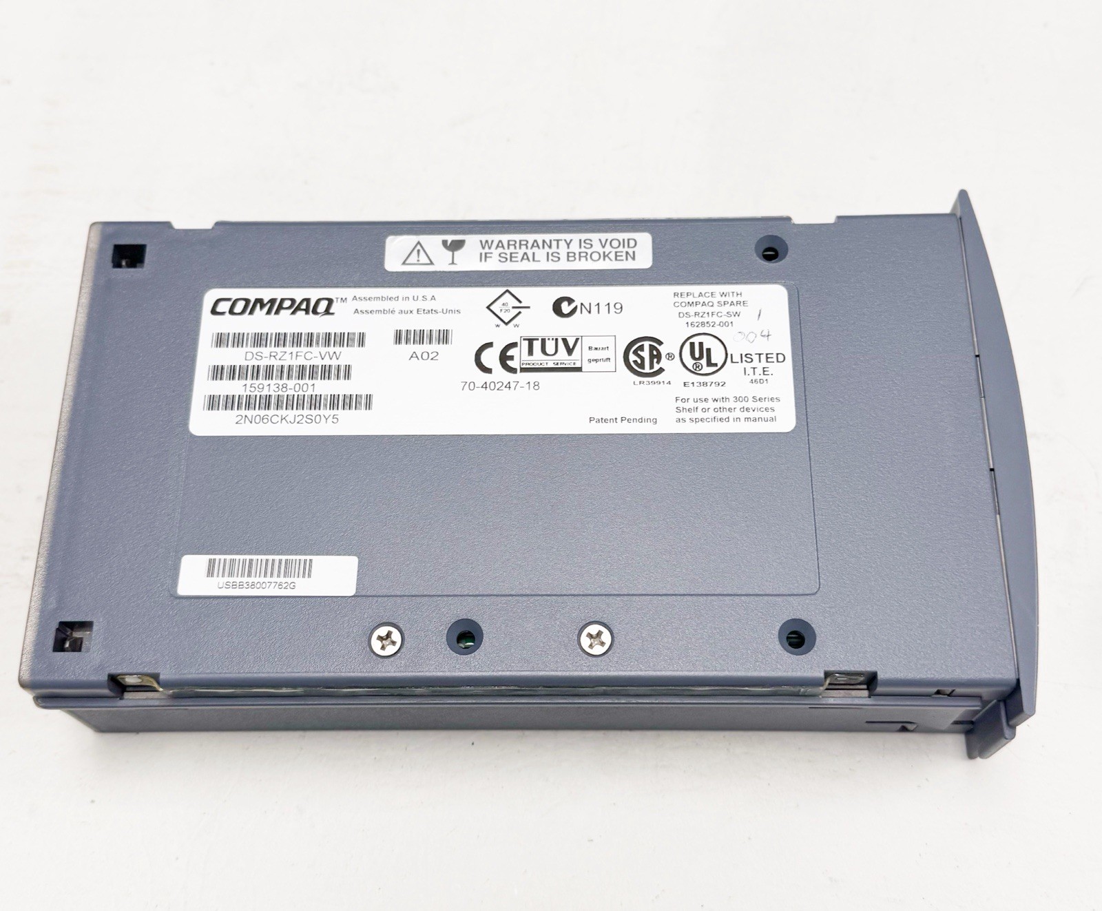 Compaq DS-RZ1FC-VW 36.4GB 10K RPM SCSI Hard Drive Module