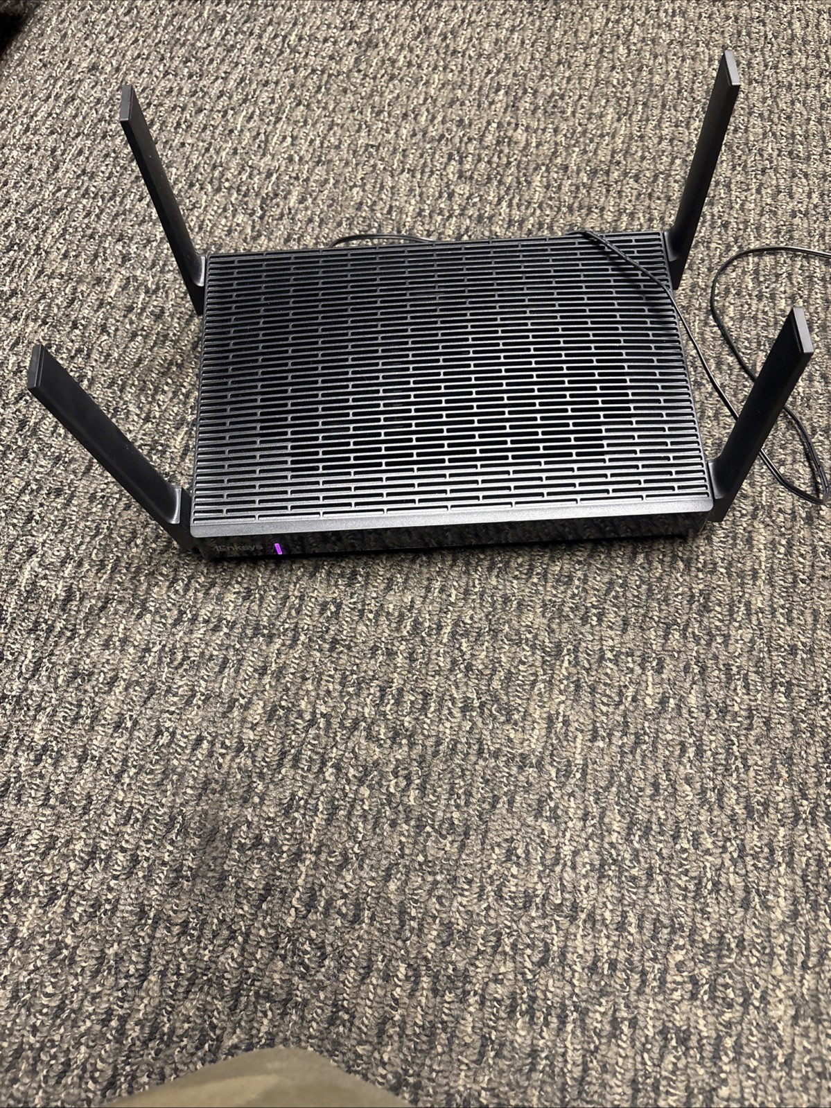 Linksys Hydra Pro AXE6600 Wi-Fi 6E Tri-Band Router MR7500 - Black
