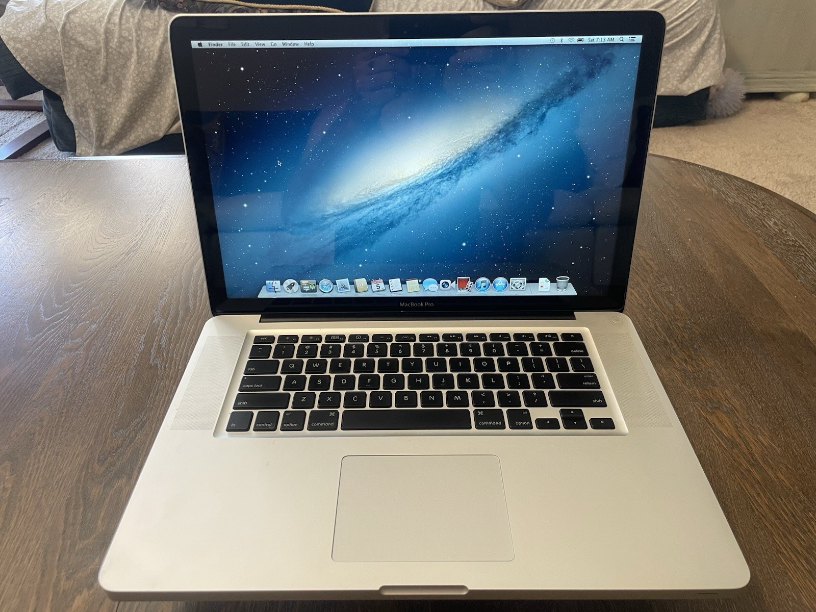 2008 15” Unibody MacBook Pro 2.4GHz C2D 2r 500hd