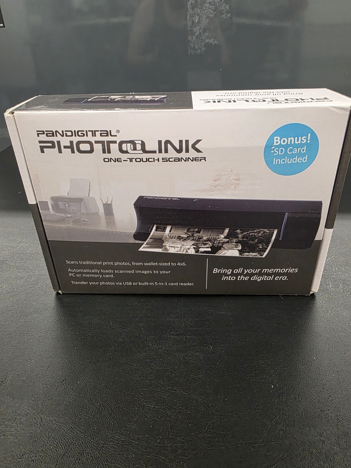 Pandigital PhotoLink One Touch Photo Scanner PANSCN01 - New
