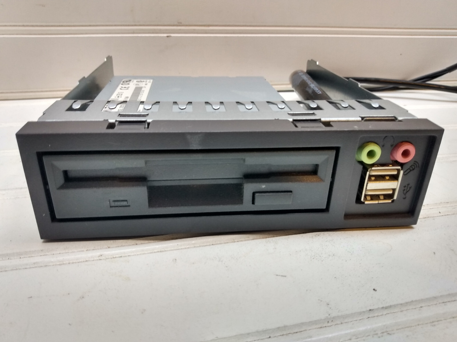 Mitsumi D353M3D Electronics 1.44MB Floppy Drive & USB Audio