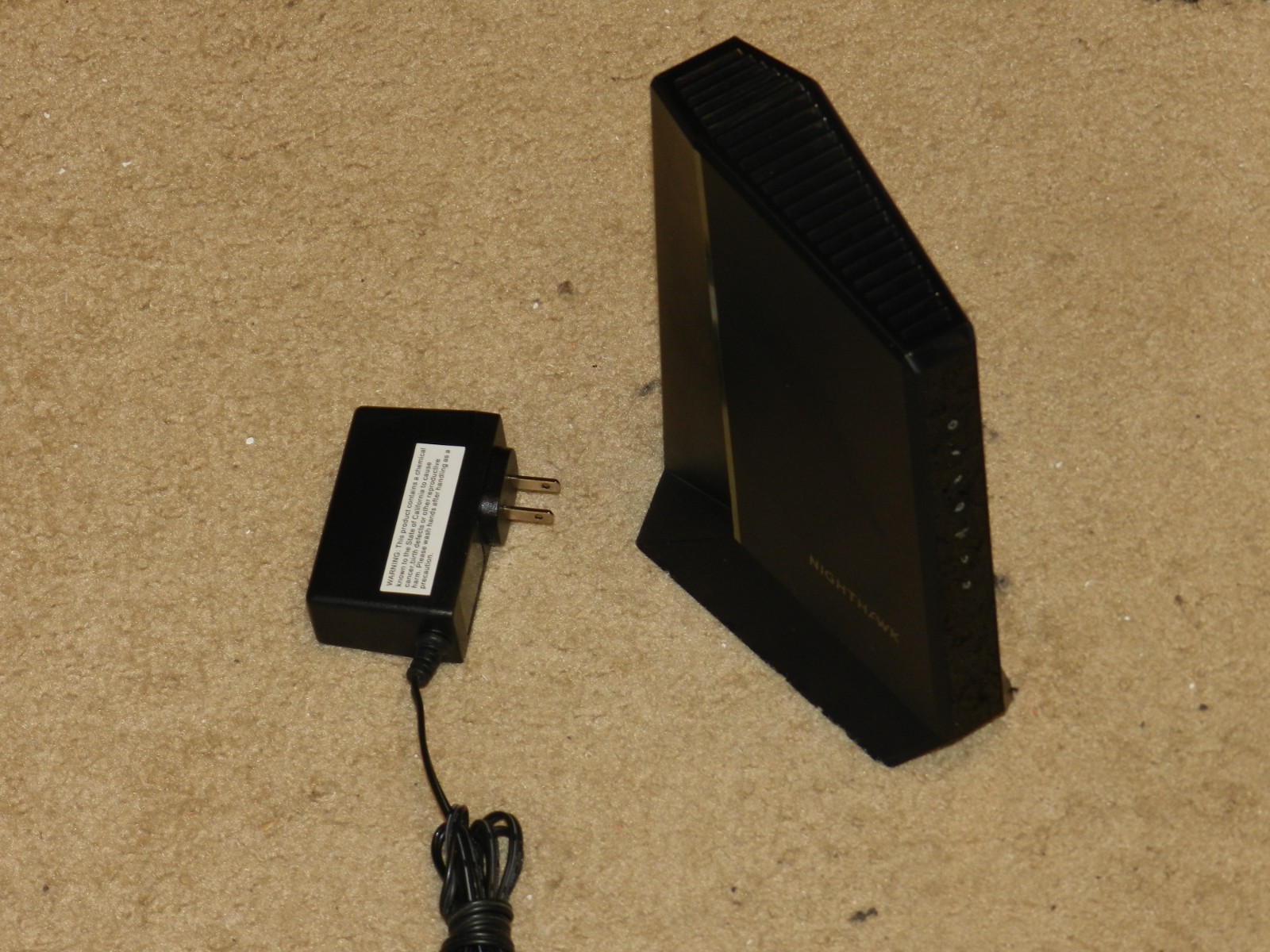 NETGEAR Nighthawk CM2050V DOCSIS 3.1 2.5Gbps Cable Modem Voice