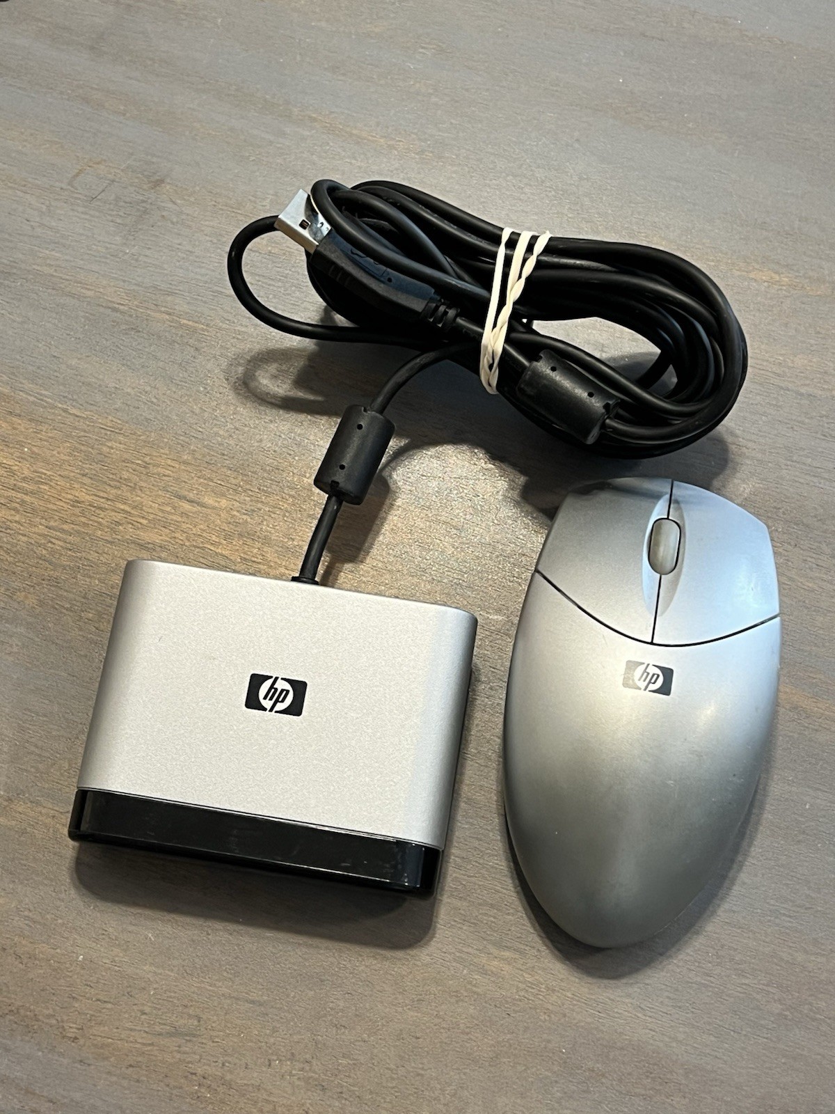 HP Compaq 5187URF2+ Wireless Optical Mouse & Receiver - READ - 