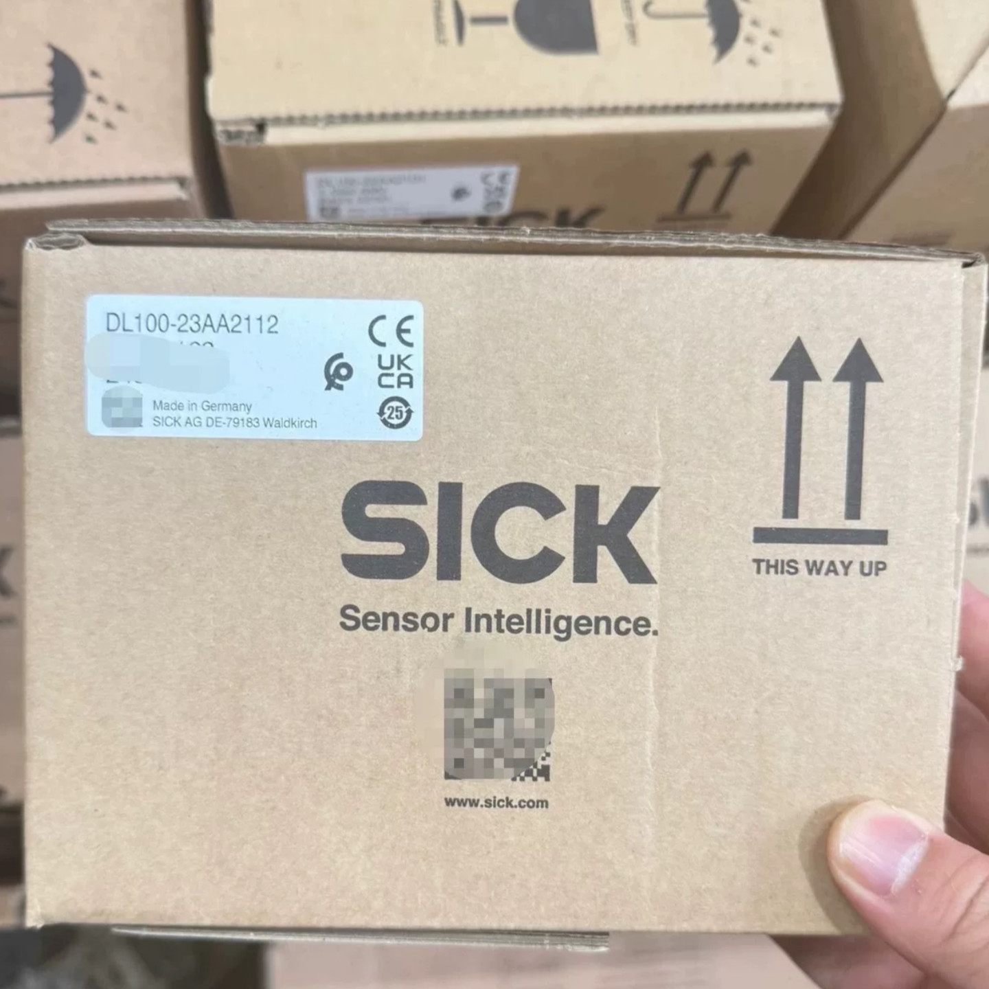 1PC Brand New Sick DL100-23AA2112 Distance Sensor Fast transportation