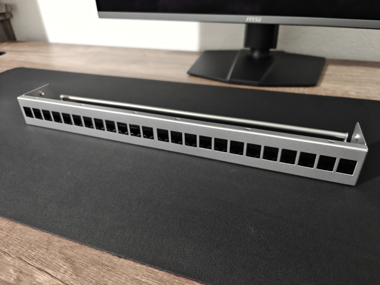 Ubiquiti Unifi Rack Mount Patch Panel 24-Port UACC-Rack-Panel-Patch-Blank-24