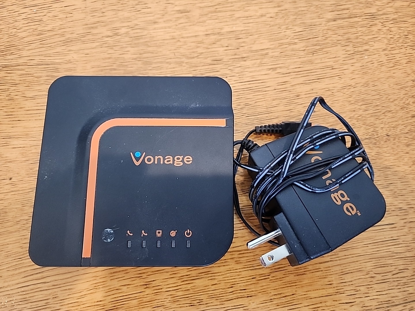 Vonage VDV23-VD Internet VOIP Digital Phone Adapter w/ Power Supply - TESTED