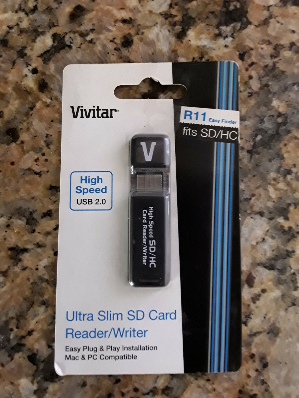 Vivitar Ultra Slim SD Card Reader / Writer USB 2.0- Unopened - 