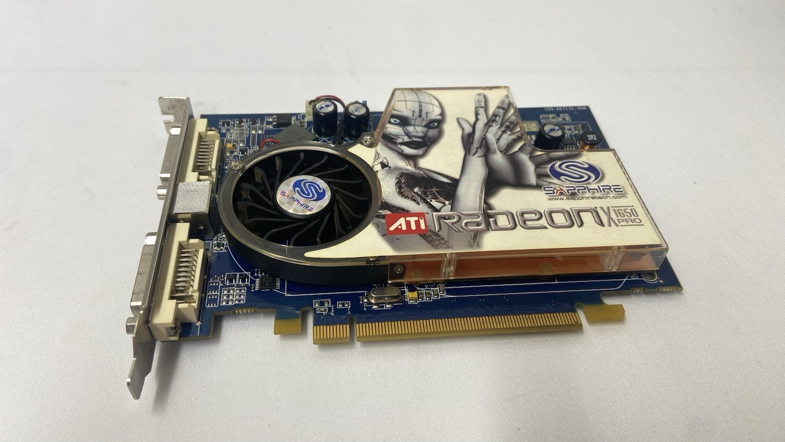 SAPPHIRE ATI Radeon X1650 Pro PCI Express DVI S-Video Fan Graphics Card