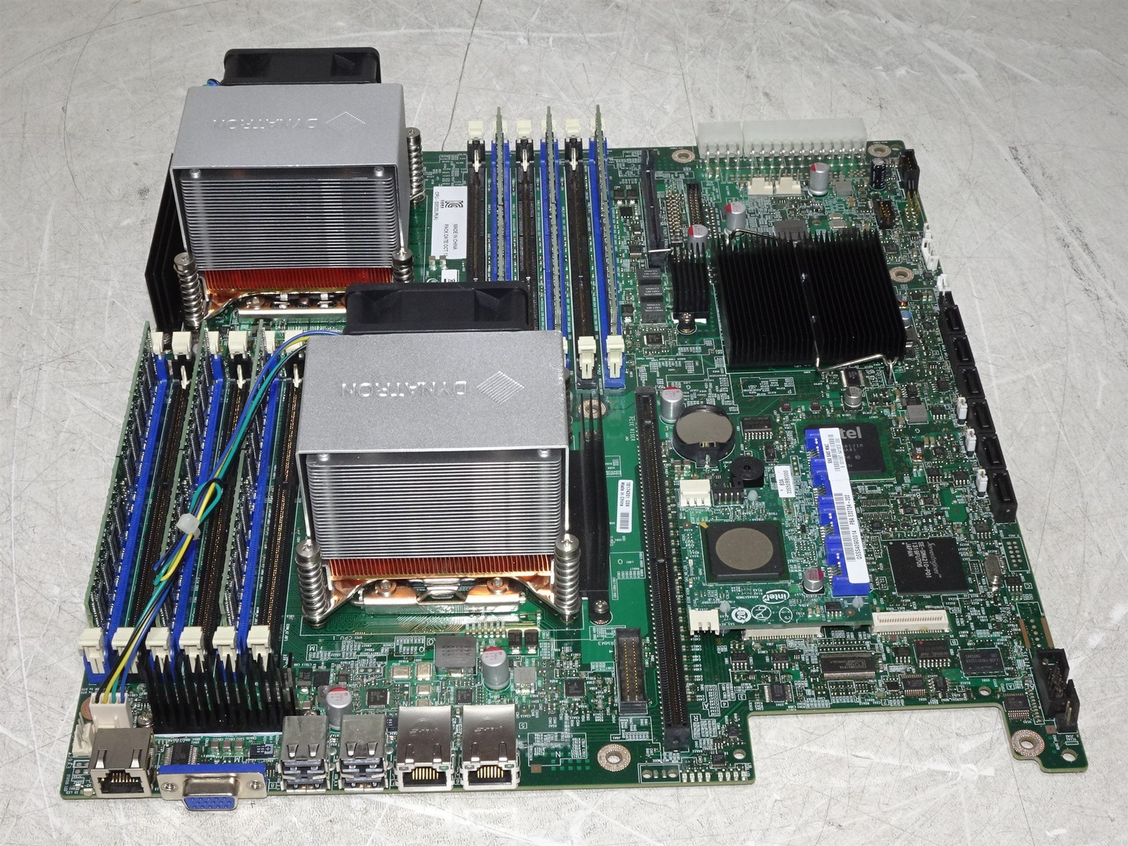 Intel S5520UR Server Motherboard 2x Xeon E5645 2.4GHz 12GB RAM 