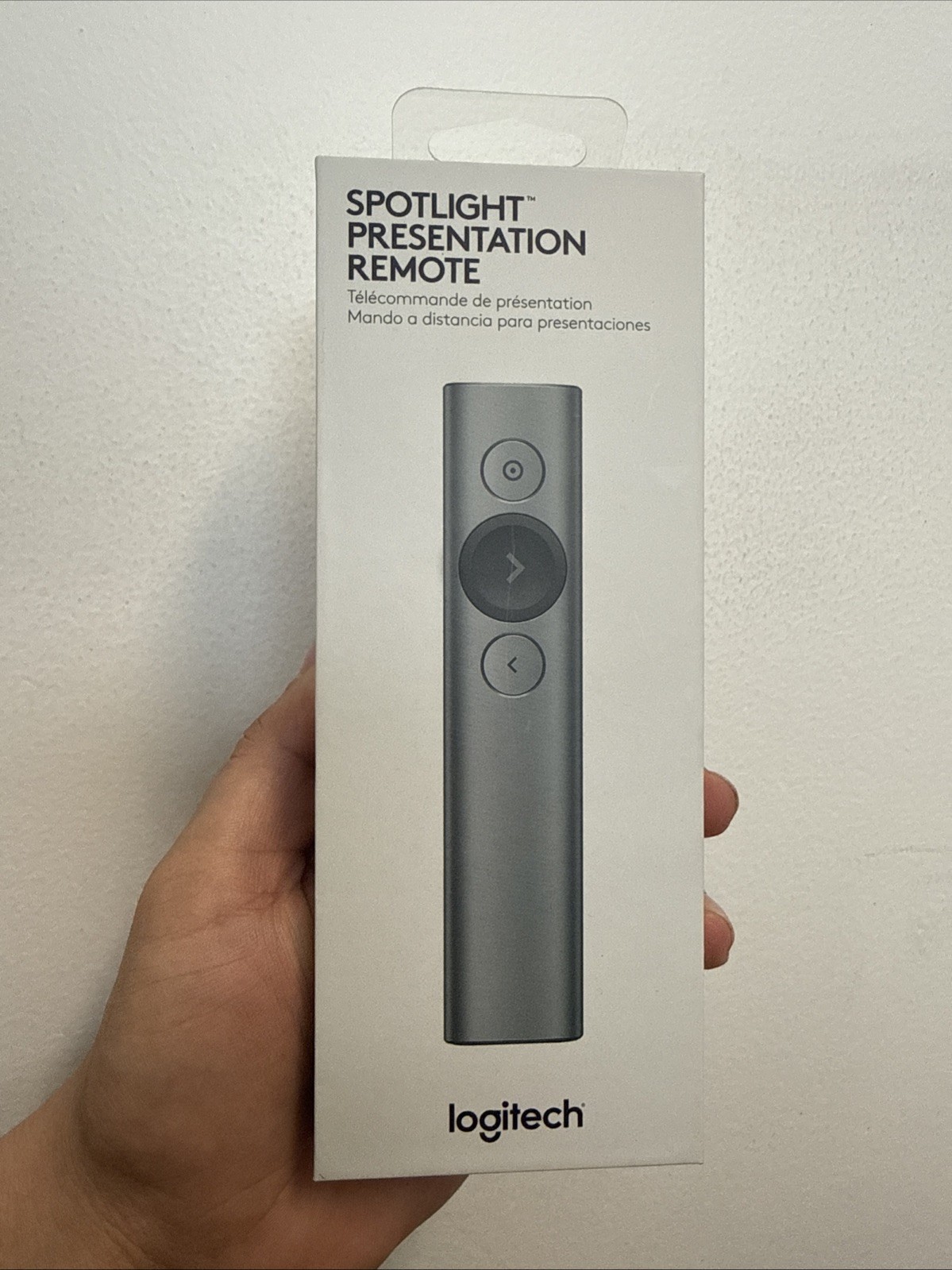 Logitech Spotlight 910-004654 Wireless Presentation Remote Control - Slate, NEW