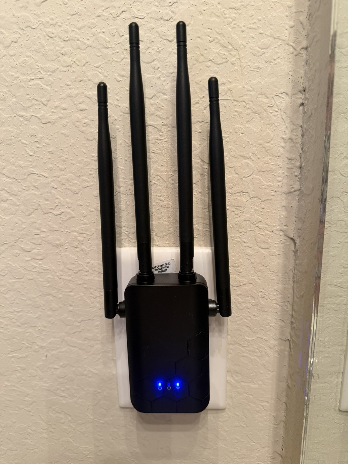 Cyseed WiFi Extender with Ethernet Port Dual Band Tested Open Box