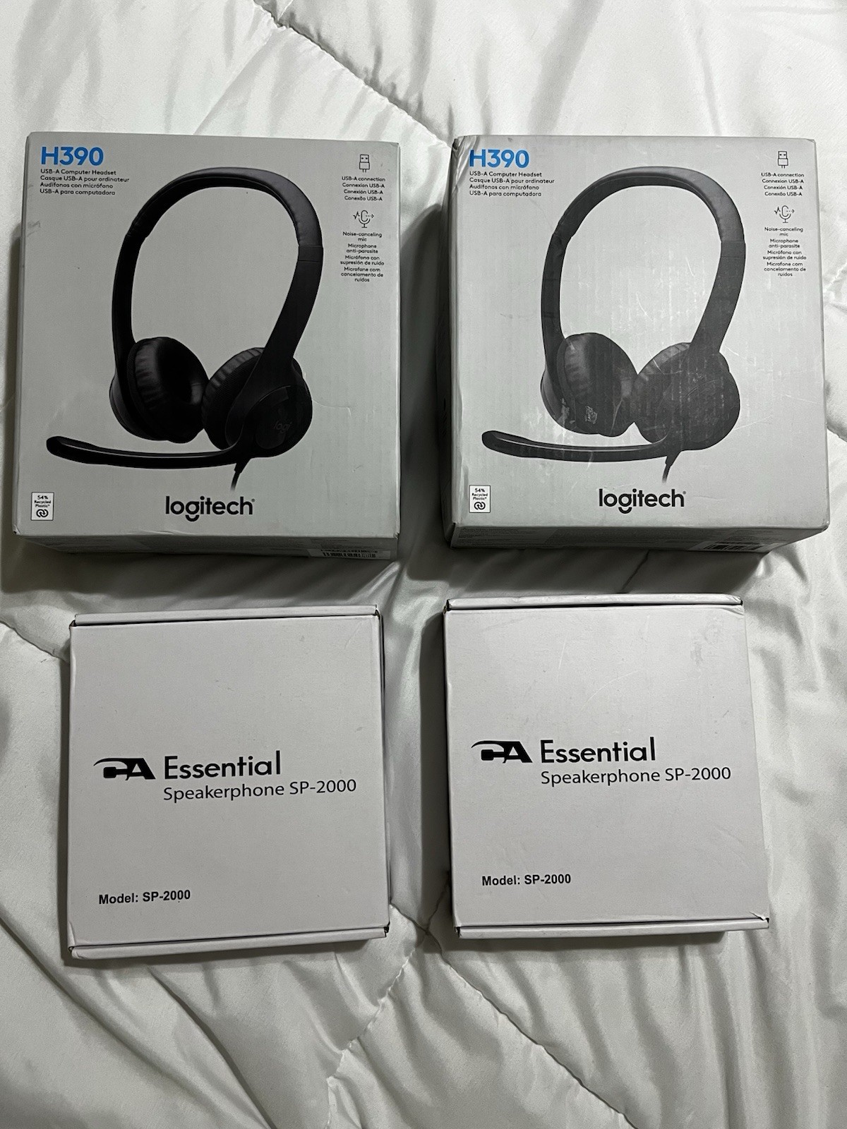 Lot of 4 USB Computer Headsets /Speakerphones Logitech H390 CA Essential SP-2000