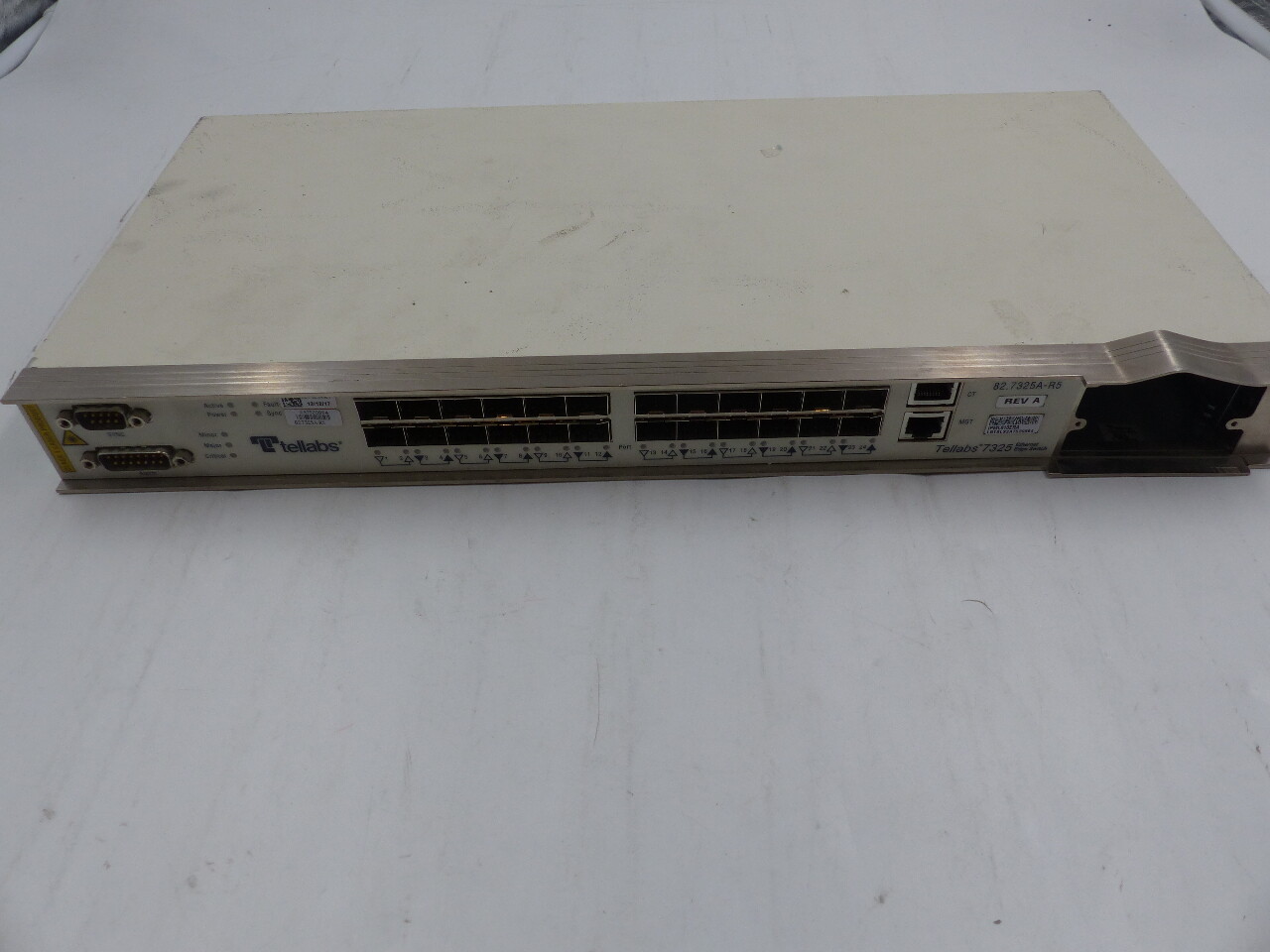 TELLABS 24-PORT ETHERNET EDGE SWITCH 7325 IPML910ERA 82.7325A-R5 REV A