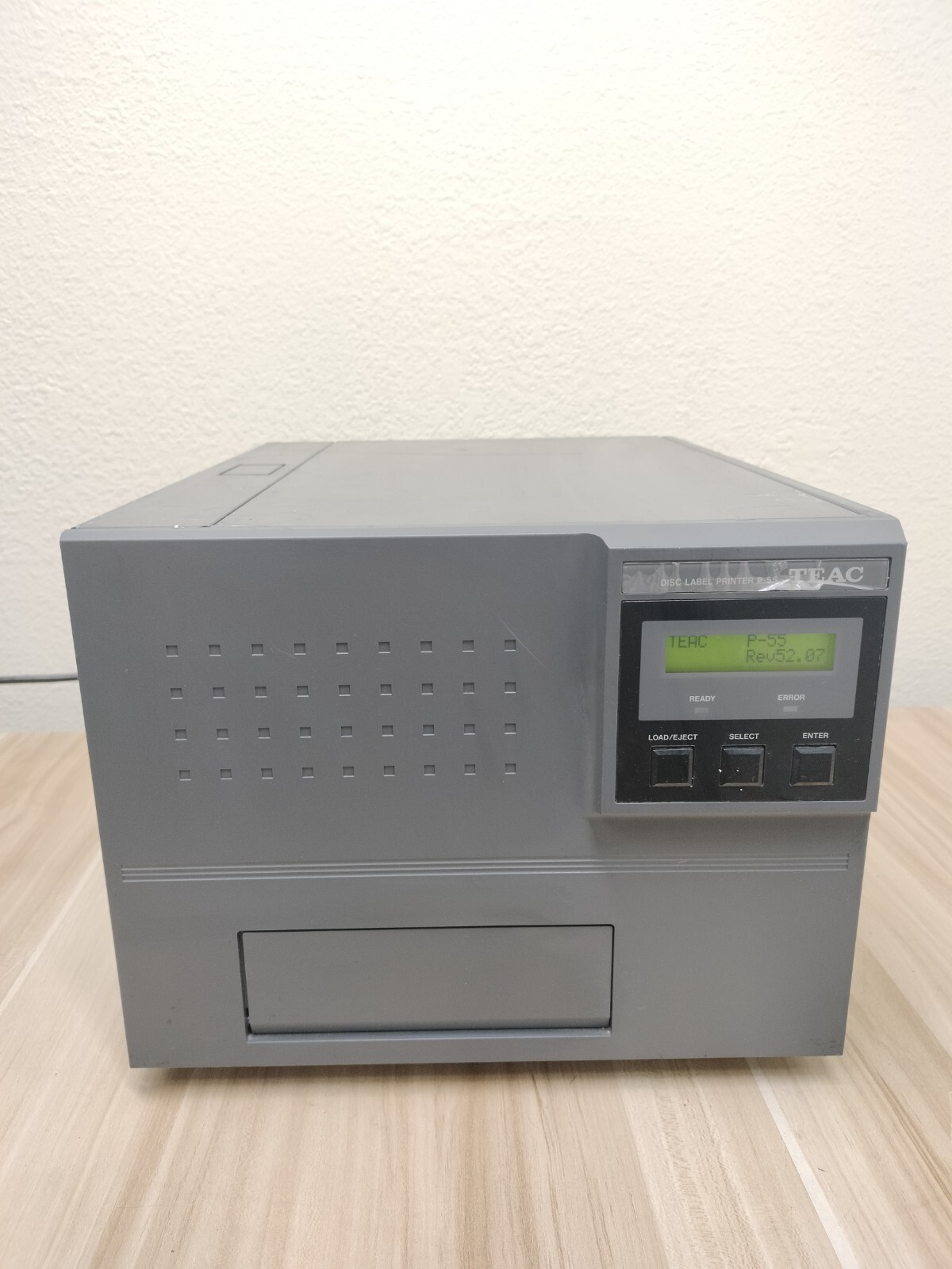 TEAC P-55  CD/DVD Disk Lable Printer *IT DOES NOT EJECT*