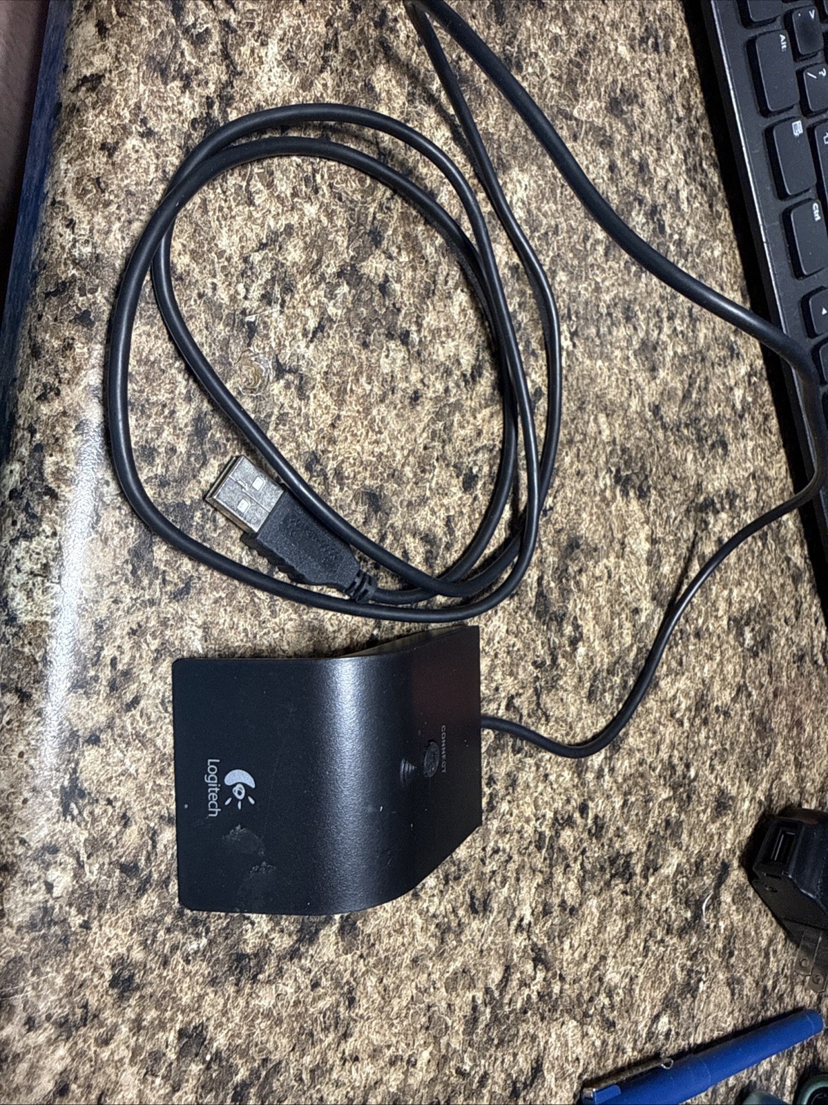 Logitech  Wireless Keyboard & Mouse USB Receiver Computer Black 810-000755 Only