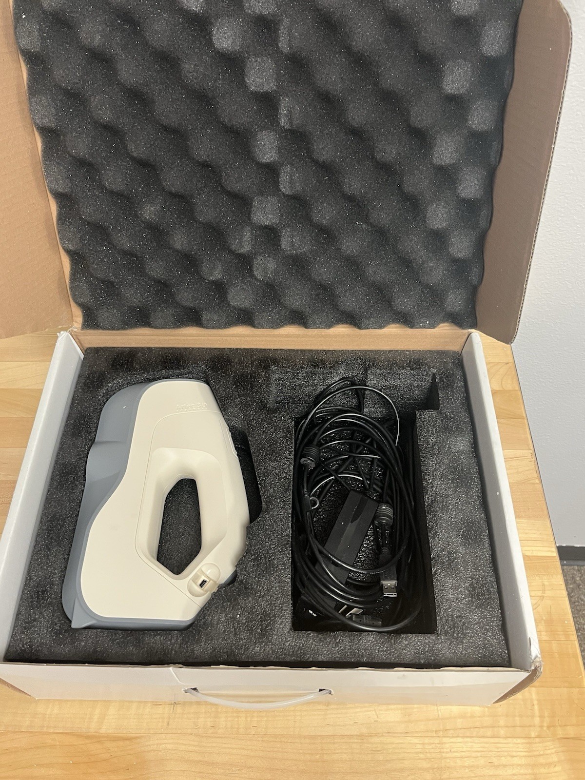 Artec Eva Lite 3D Scanner