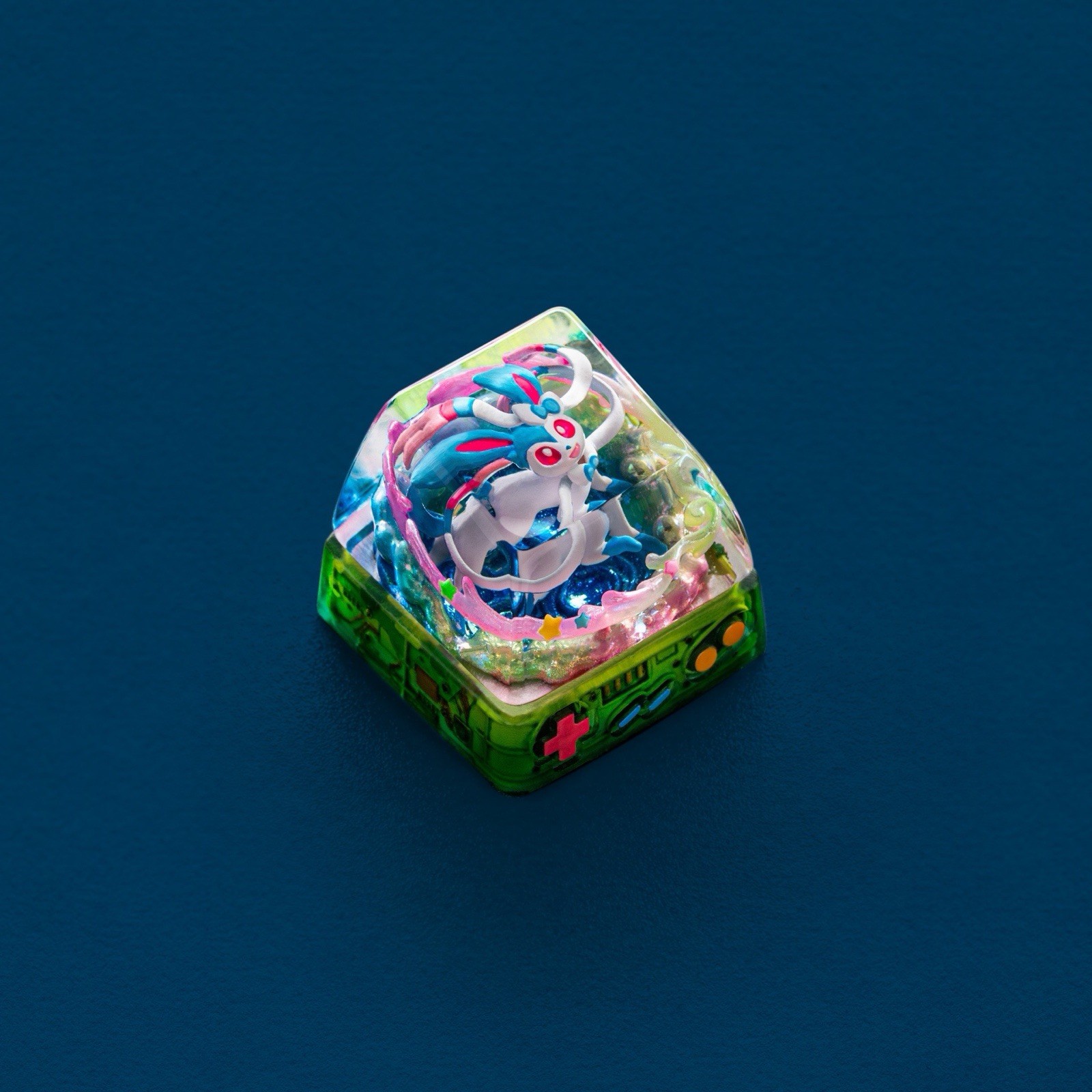 S-CRAFT SHINY SYLVEON ARTISAN POKEMON KEYCAP