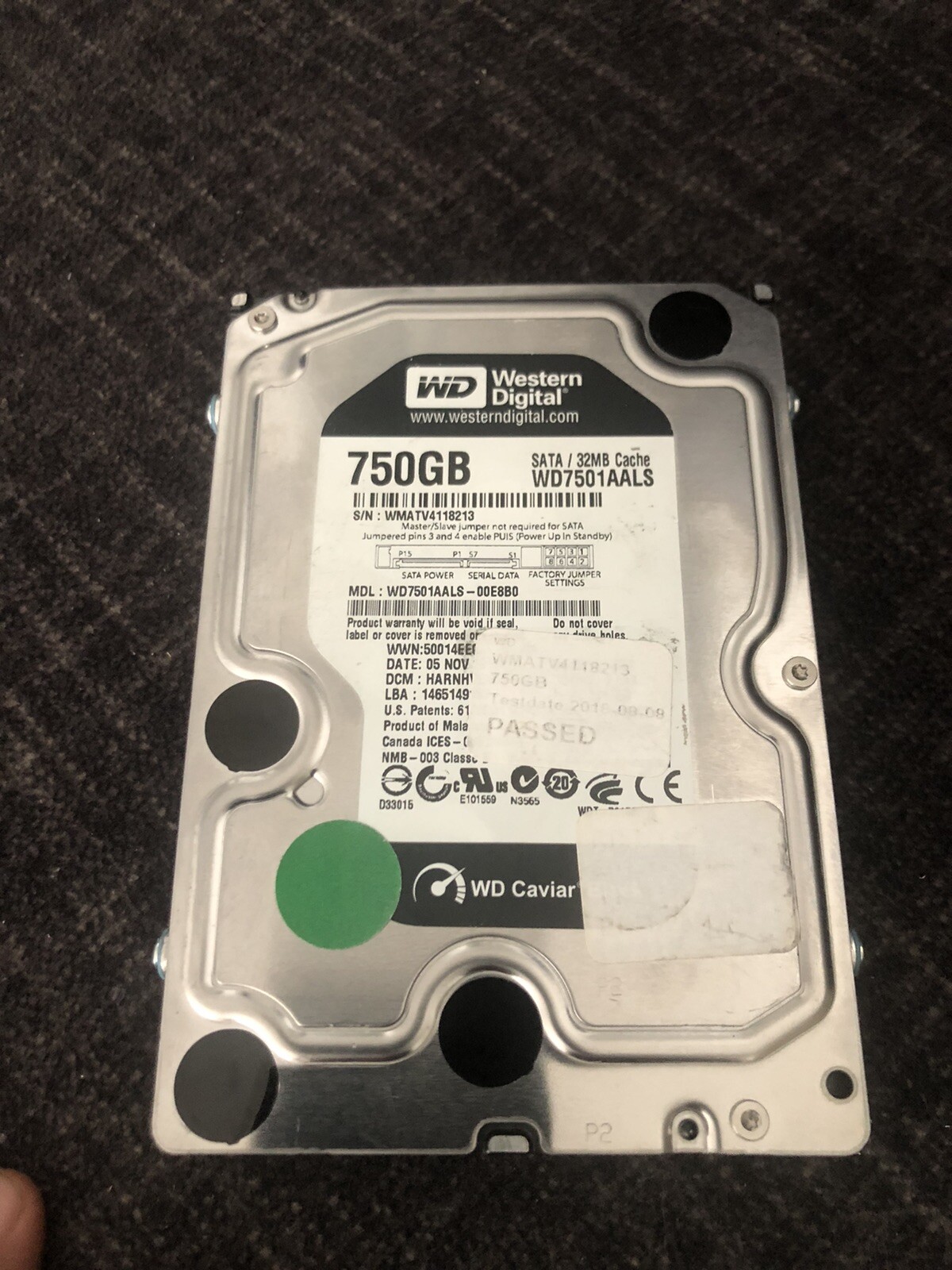 Western Digital WD7501AALS-00E3A0 SATA 3.5" 32 MB 750 Gb Cache HD 51-3