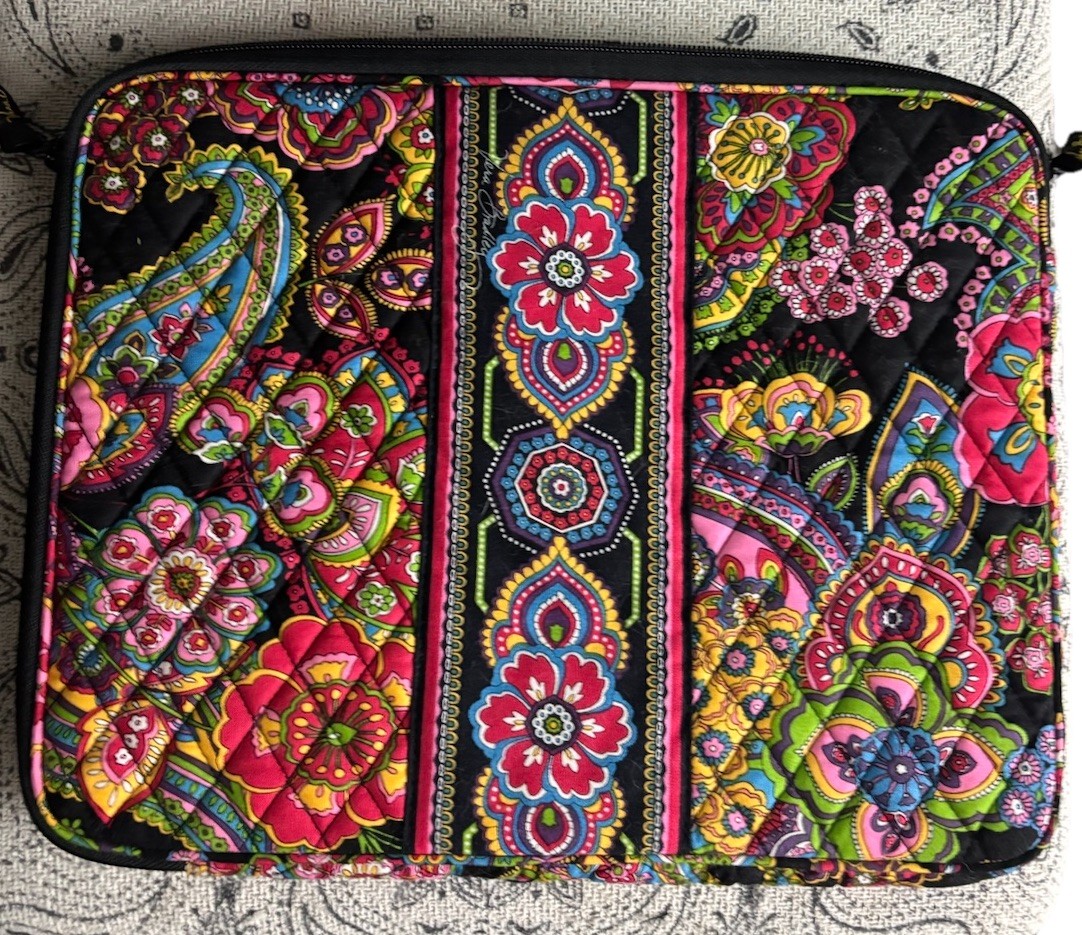 Vera Bradley Symphony In Hue 2 Side Zip Padded Tablet Ereader Kindle Sleeve