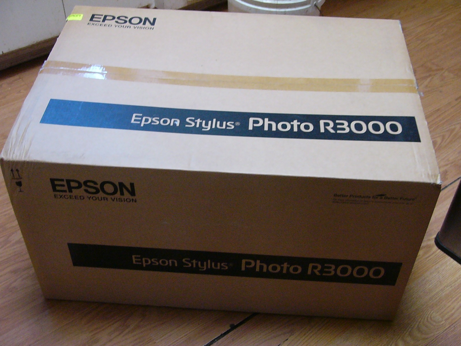 NEW Epson Stylus Photo R3000 Digital Photo Inkjet Printer