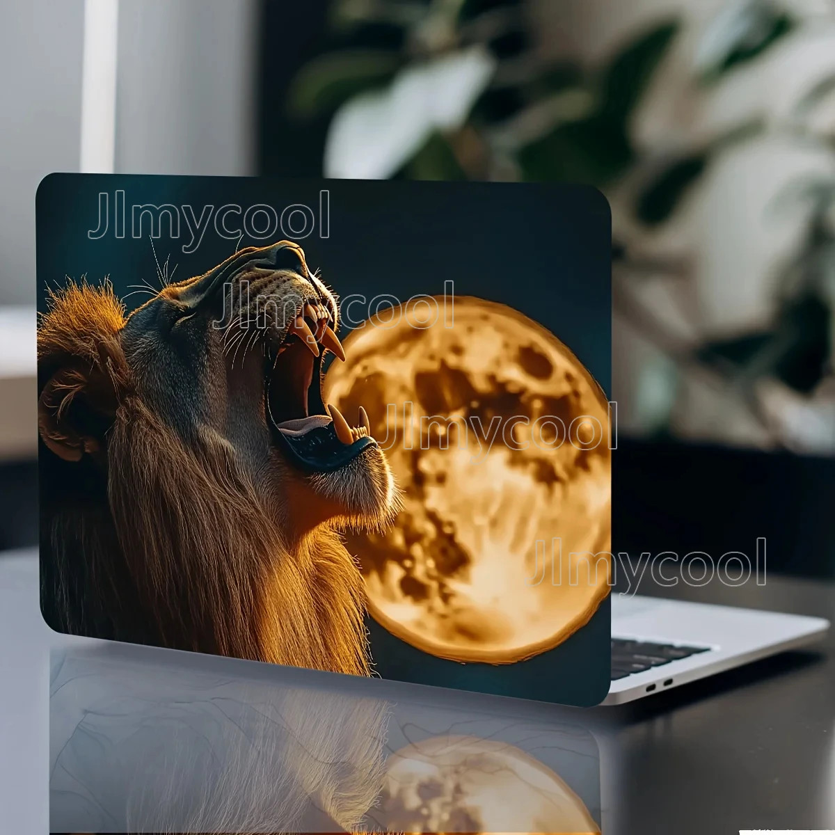 2Pcs Roaring Lion Scratch Resistant Vinyl Decal Universal Laptop Car Helmet Skin