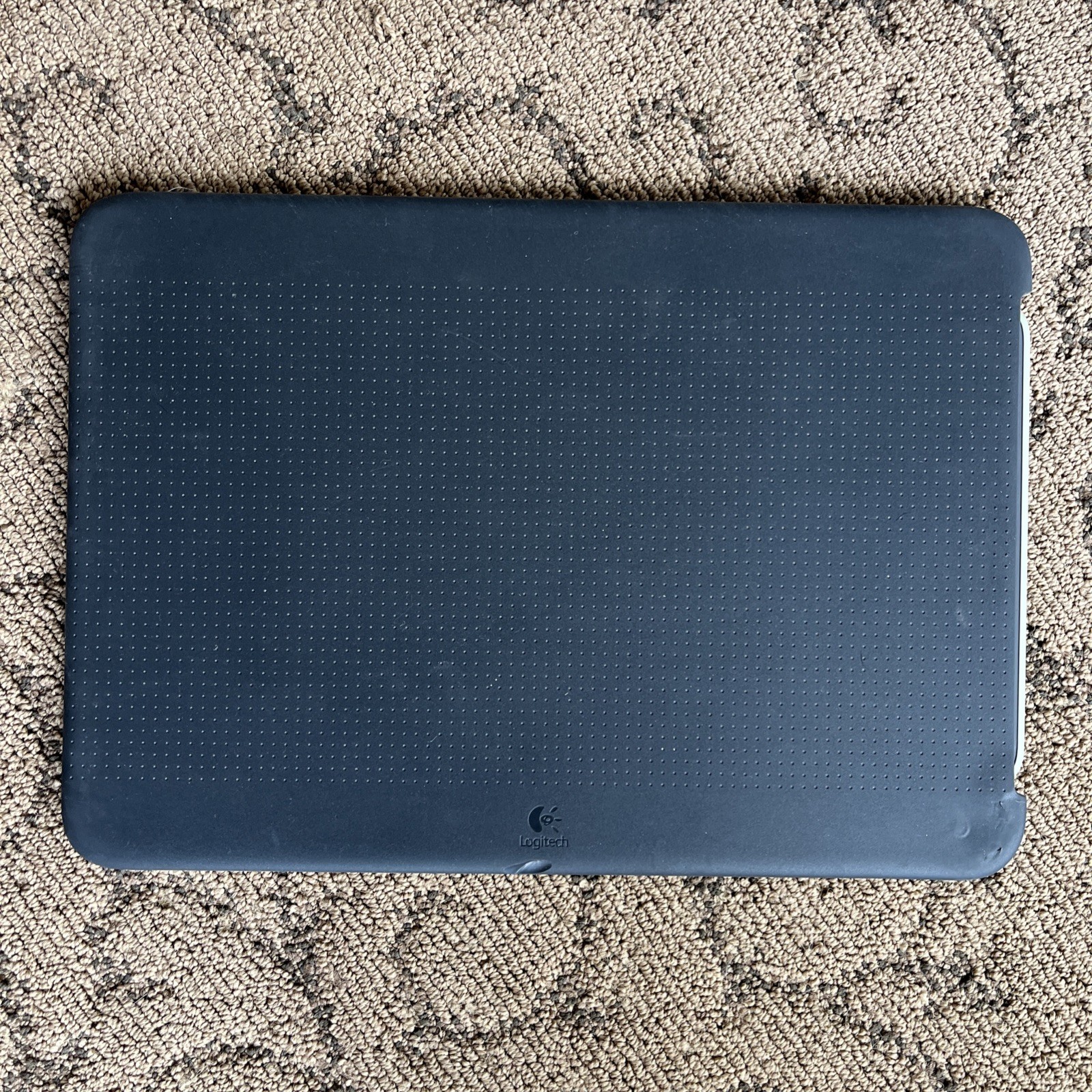 Logitech N315 Portable Laptop Notebook LapDesk Tablet Retractable Mouse Pad