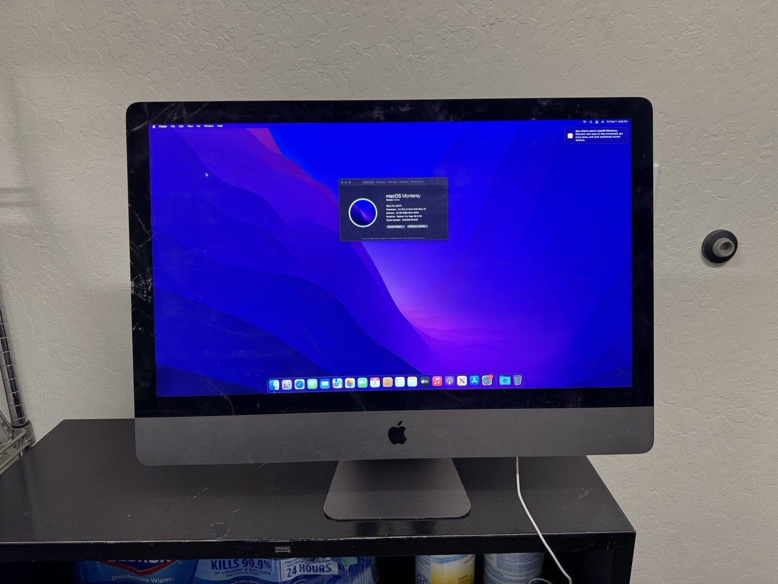 Apple iMac Pro 2017 (Xeon 8-Core 3.2GHz/VEGA 56/32GB RAM/1TB SSD)**READ**