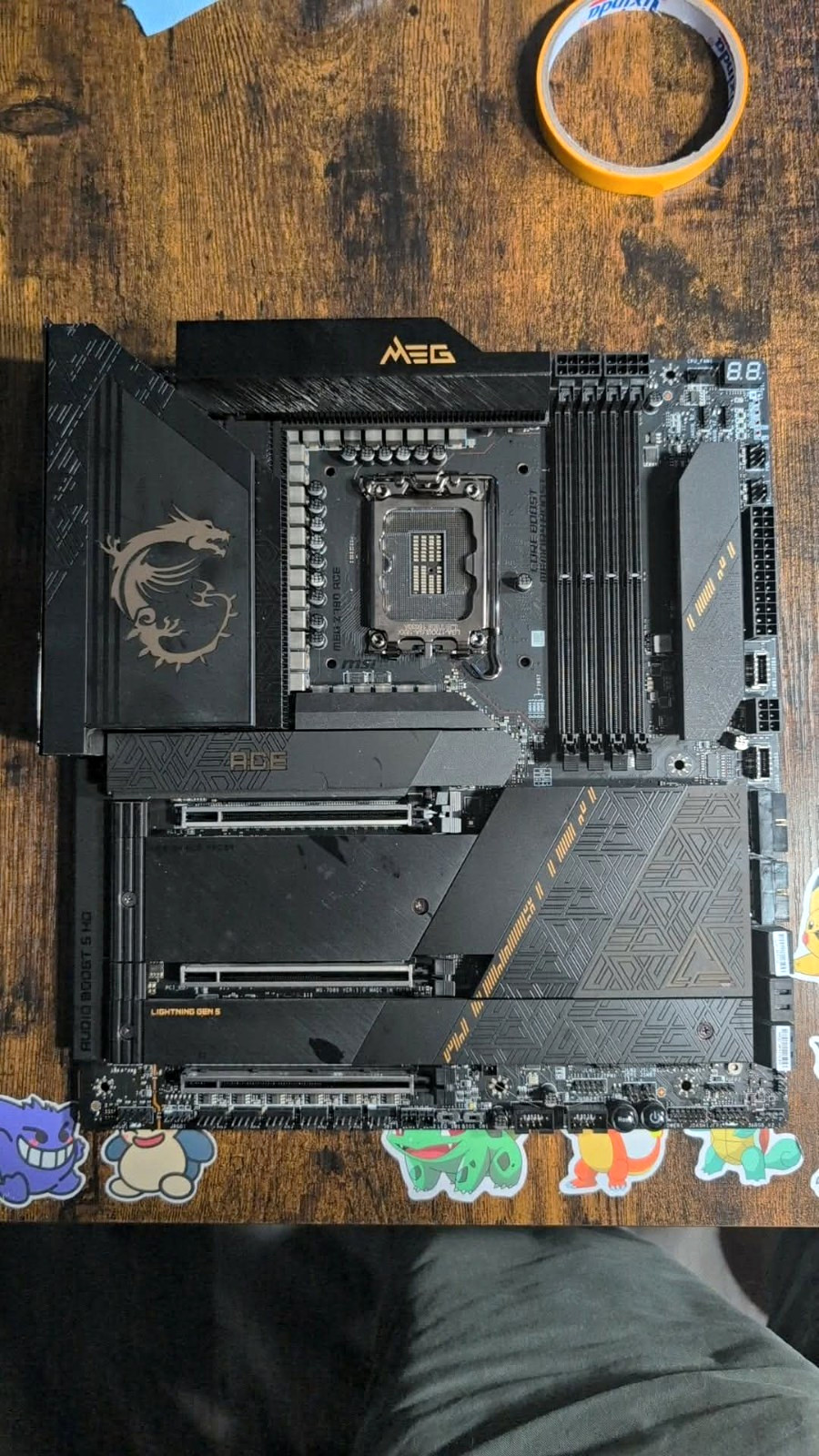 MSI MEG z790 ACE Motherboard Intel LGA 1700 DDR5 - BENT PINS READ DESCRIPTION
