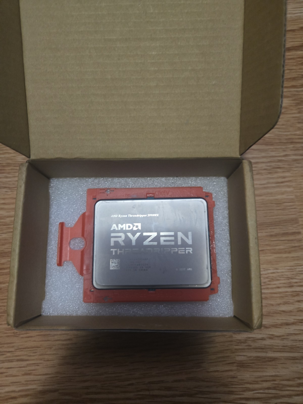 AMD Ryzen Threadripper 2990WX 32-Core 64-Thread 4.2GHz sTR4 CPU YD299XAZUIHAF