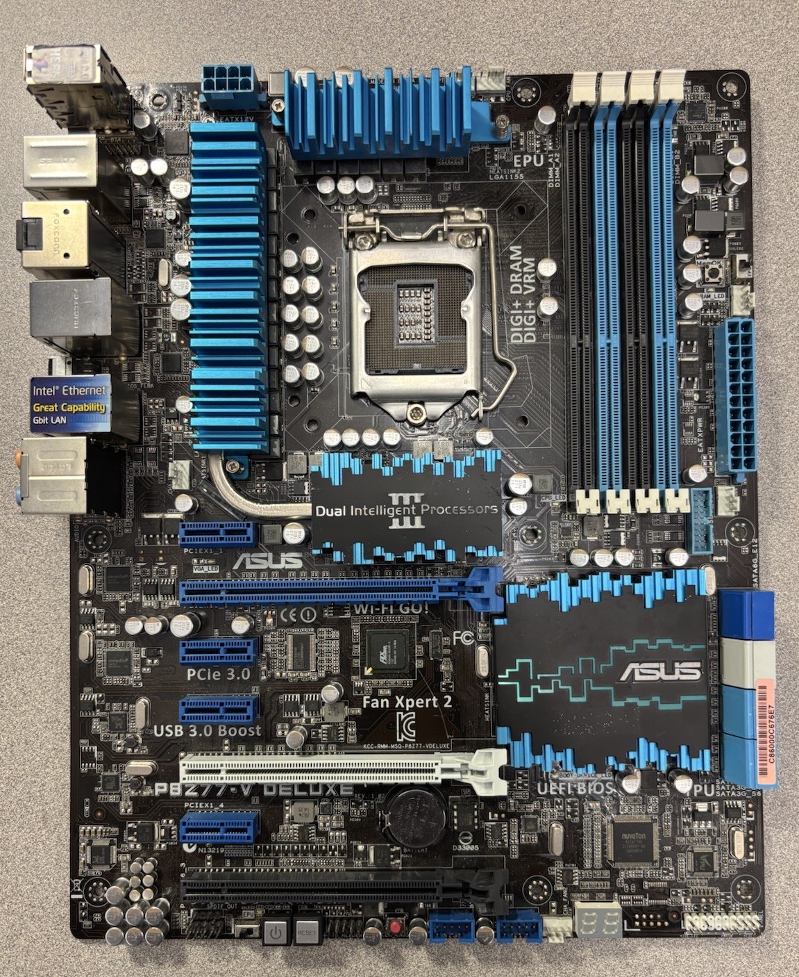 ASUS P8Z77-V Deluxe Motherboard LGA1155 DDR3 32G ATX WiFi Go DP+HDMI
