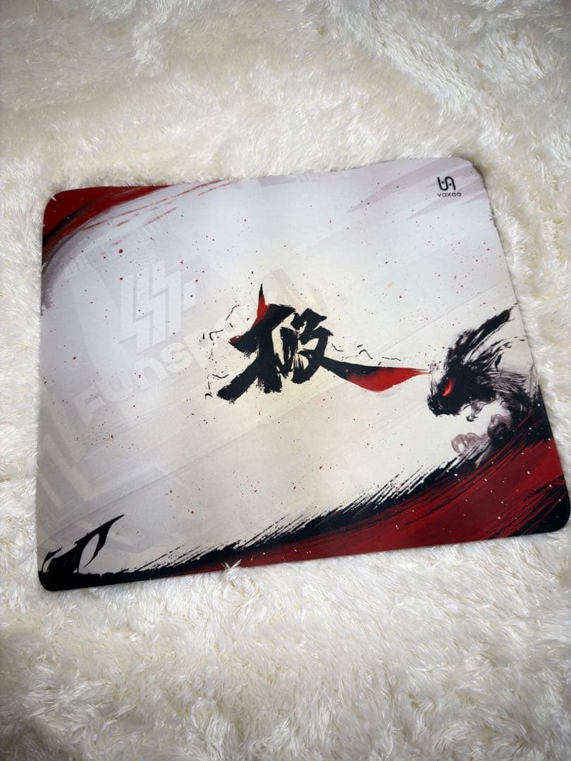 Vaxee PA Funspark Mousepad White Black Red Used