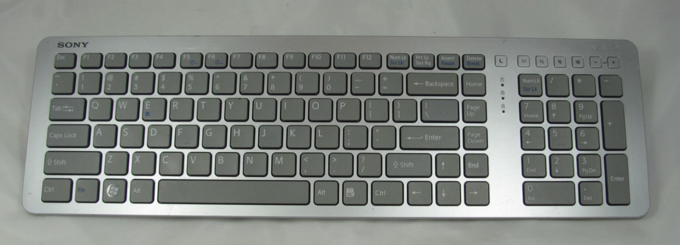 Sony VAIO VGP-UKB3US Wired USB Keyboard Silver Gray Full Size Tested