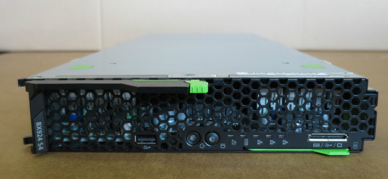 Fujitsu PY Primergy BX924 S4 Dual Server Blade 0P 0M S26361-K1451-V100