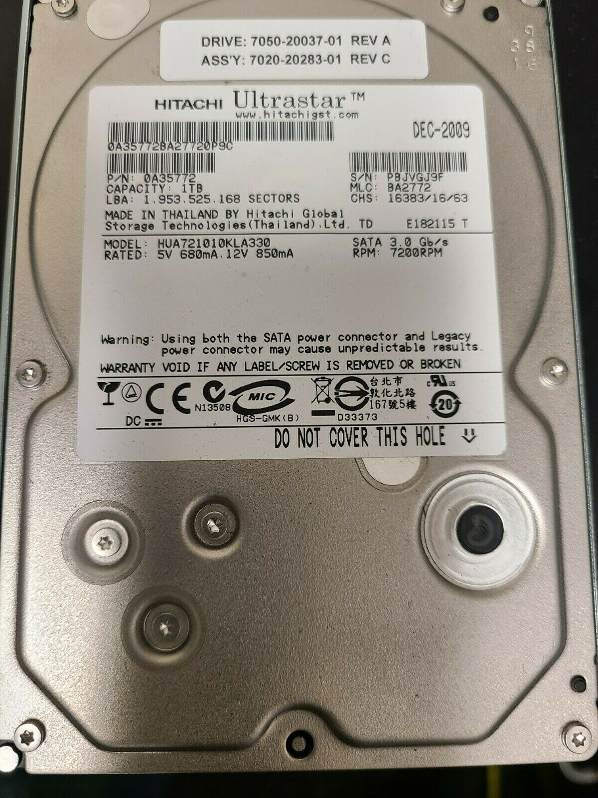 Hitachi 1TB 7200RPM 3.5" SATA Desktop Hard Drive HUA721010KLA330