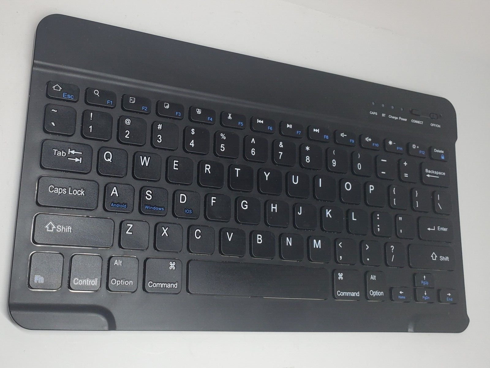 DETUOSI Universal 7-8 inch Wireless Keyboard, Multi-Device Travel Portable Ultra