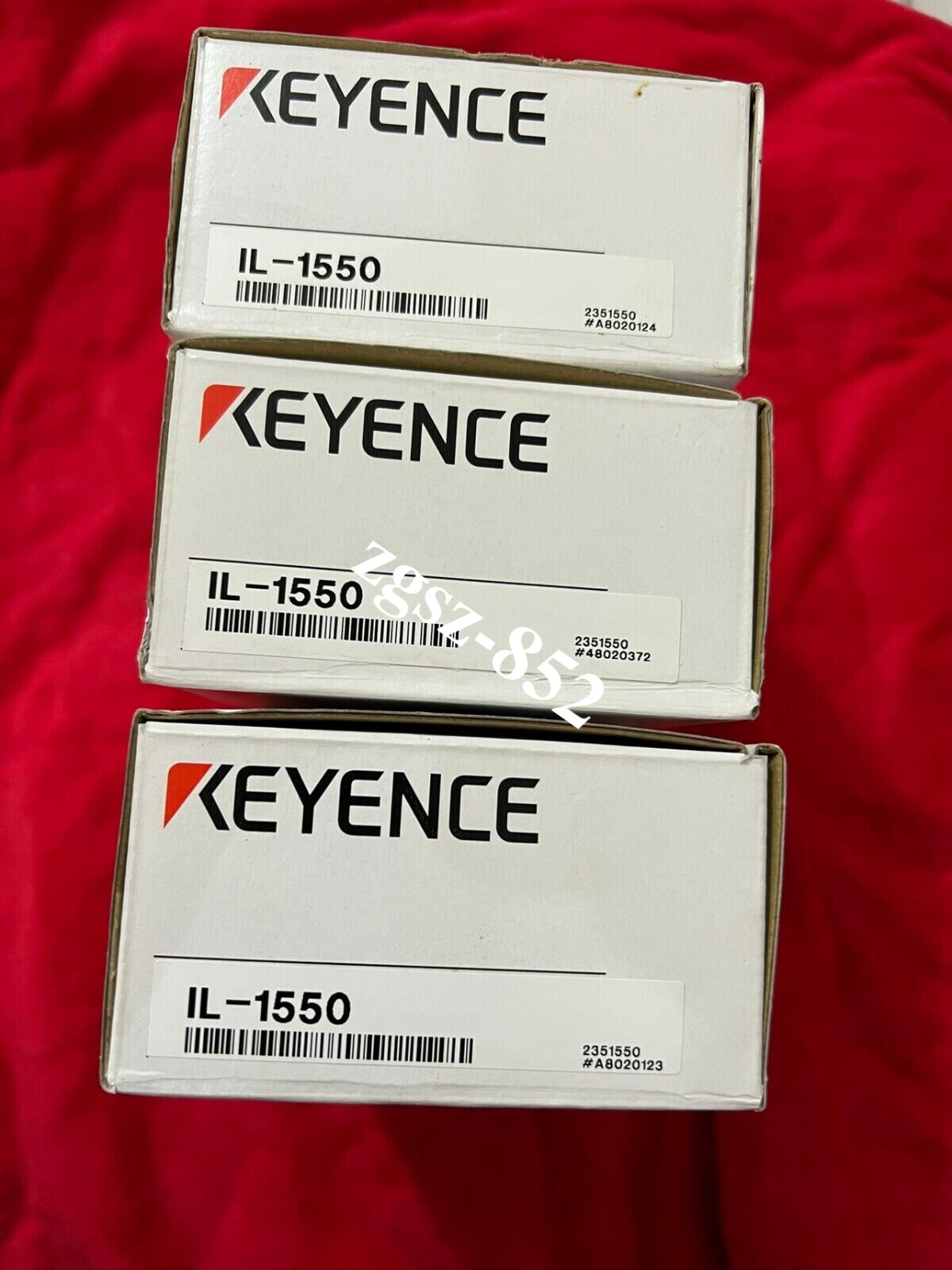 1 PCS  KEYENCE  IL-1550   Laser Displacement Sensor FEDEX DHL