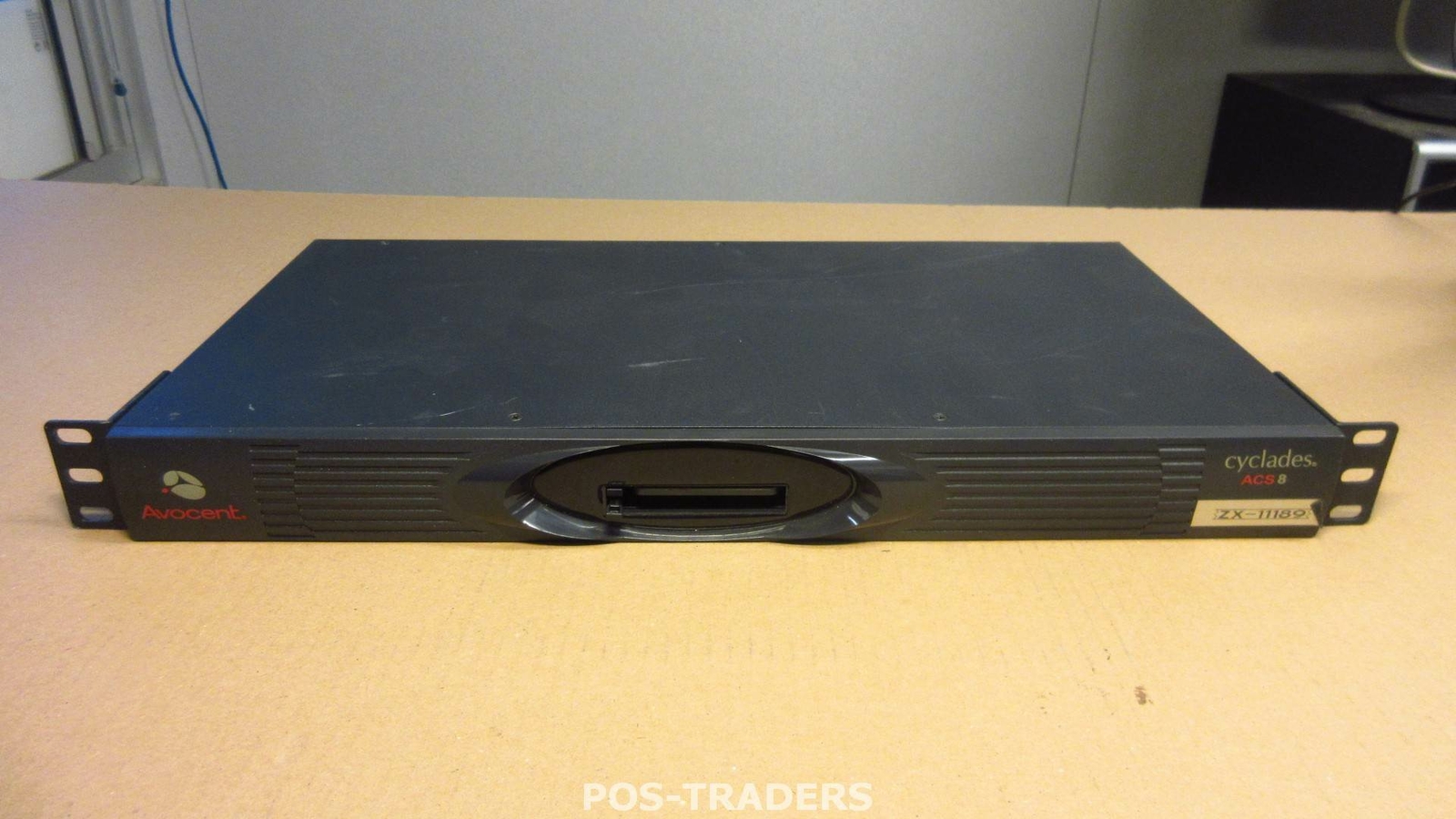 Avocent Cyclades ACS8 SAC Console Server 8 Port Single AC Afterpath 520-484-502