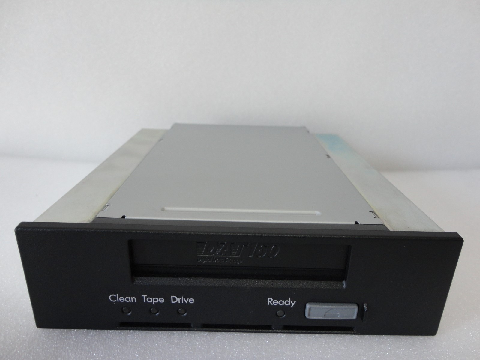 HP SAS Storgeworks DAT160 Data Cartridge Intl Drive Q1587A 450421-001 EB640M#200