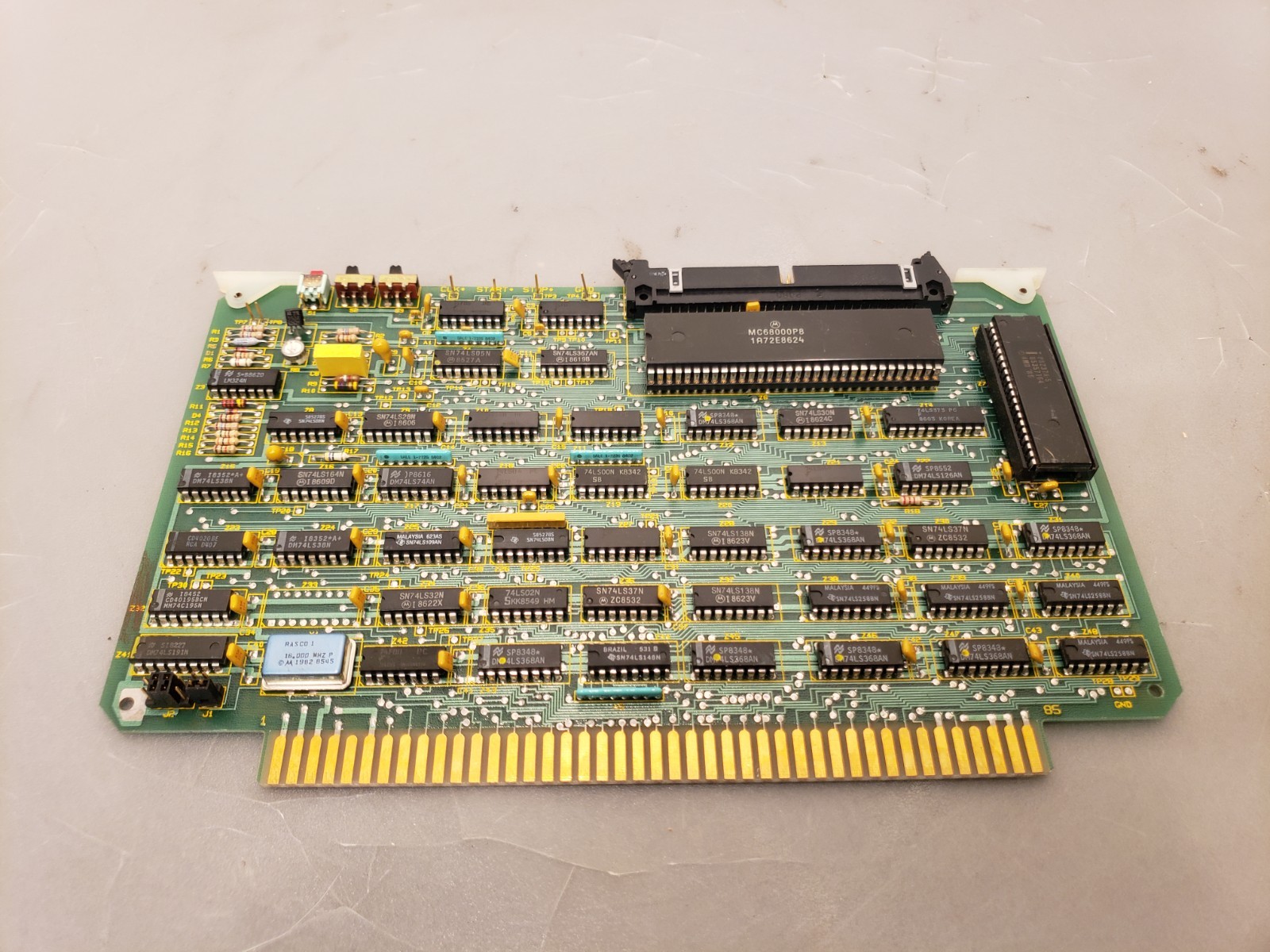 Data Precision CPU Card D84-1001 Rev-B Motorola MC68000P8