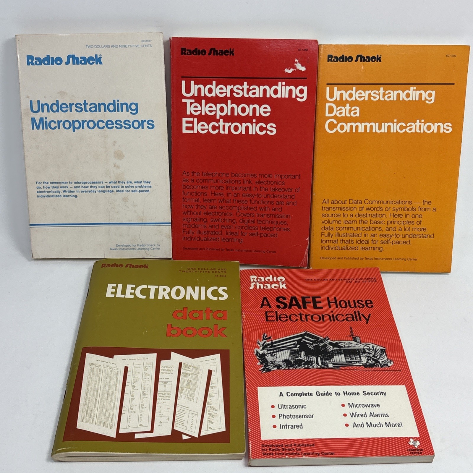 Vintage Radio Shack Computer Science & Communications Electronics Book Lot 5