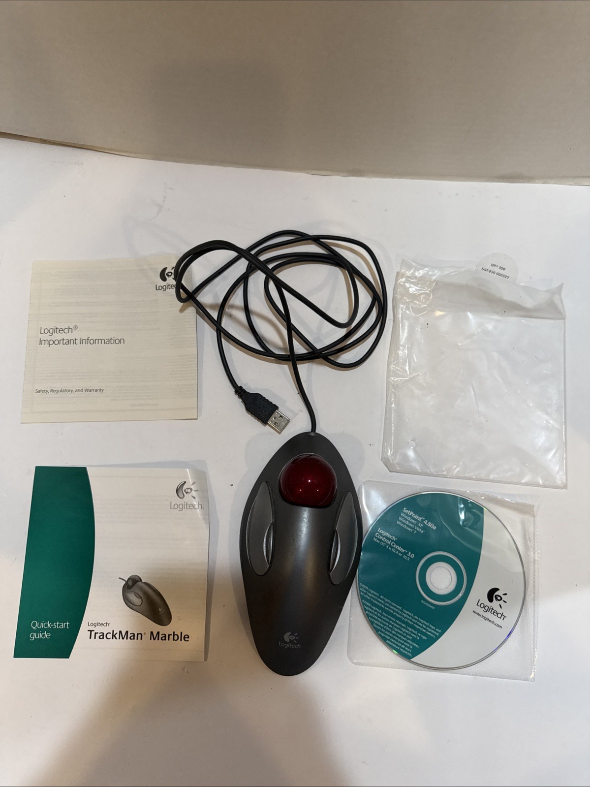 Logitech Trackman Marble Computer / PC USB Mouse T-BC21 w/ Disc/Guide Trackball